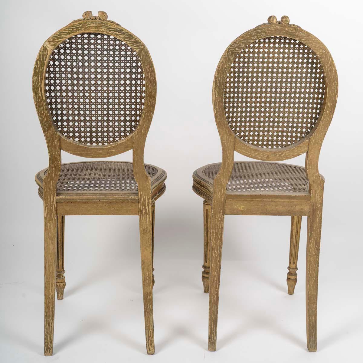 Suite von 8 geschnitzten Holzstühlen mit Stöcken, 19. Jahrhundert, Periode Napoleon III. im Angebot 4