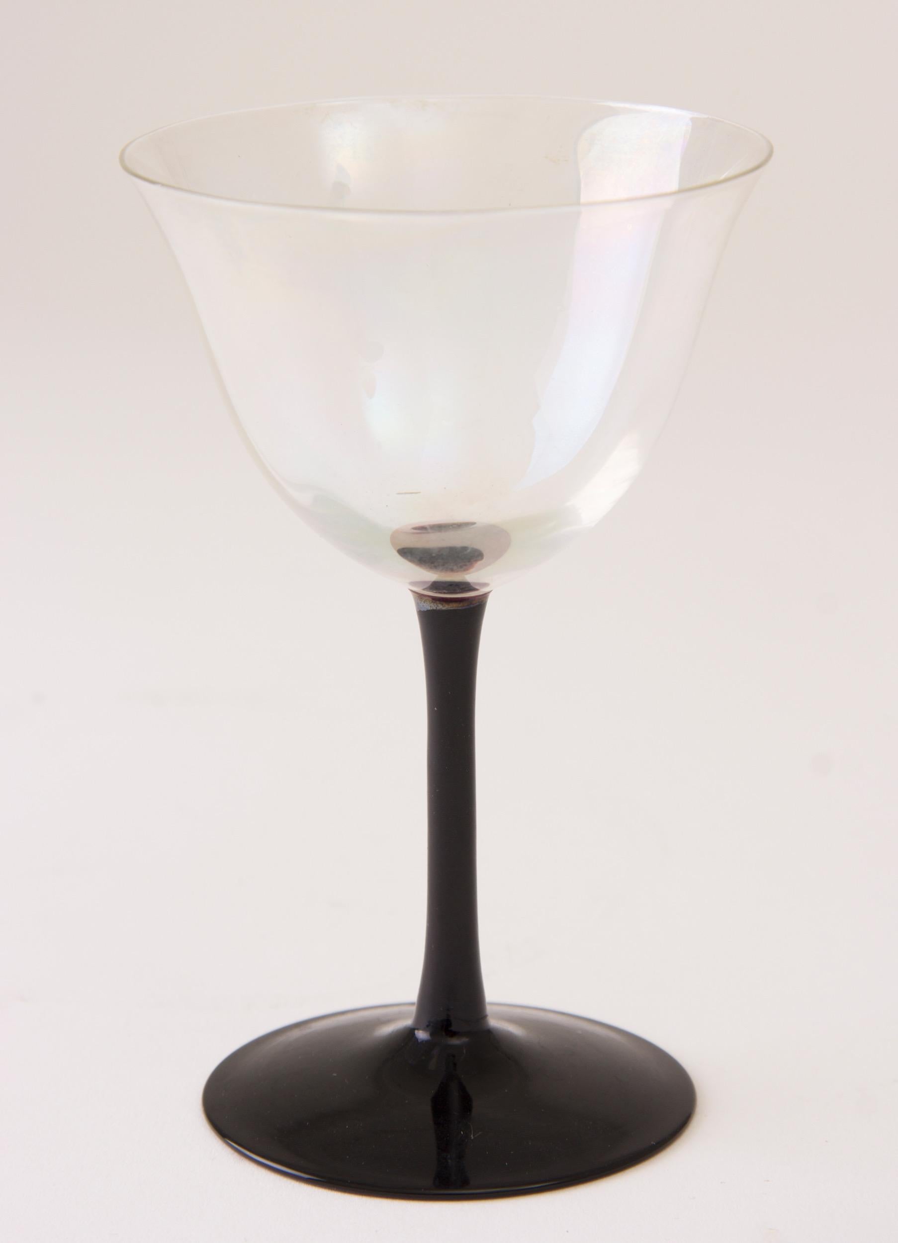 Suite of Art Deco Cocktail Glasses In Good Condition In London, GB