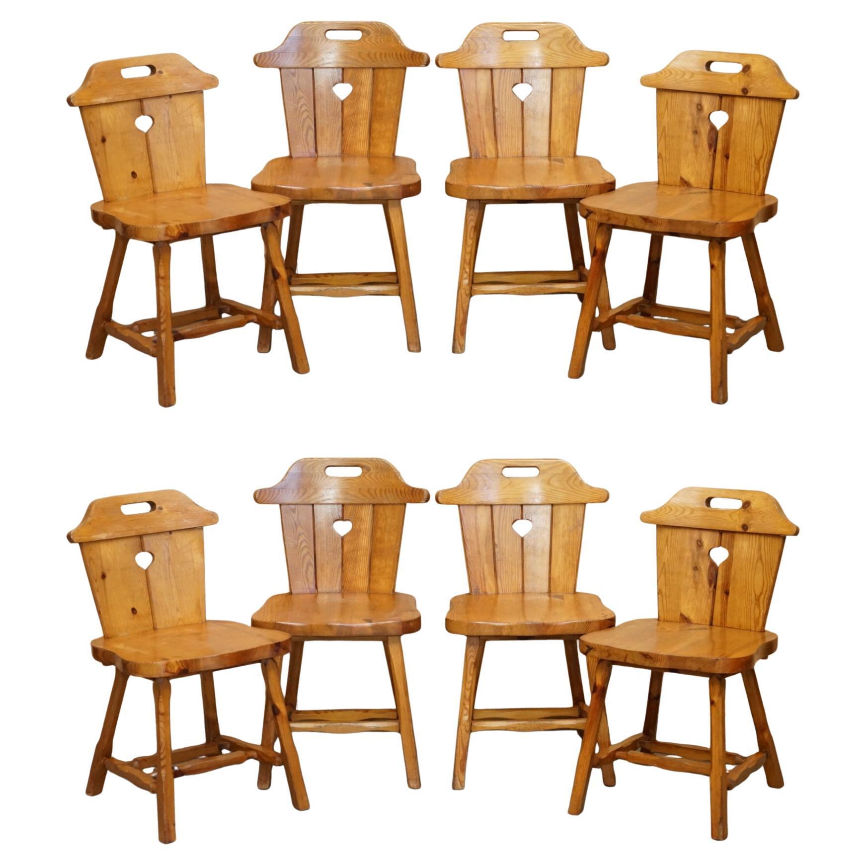 SUITE OF EiGHT ENGLISH COUNTRY HOUSE VINTAGE PINE DINING CHAIRS HEART BACKS 8 For Sale