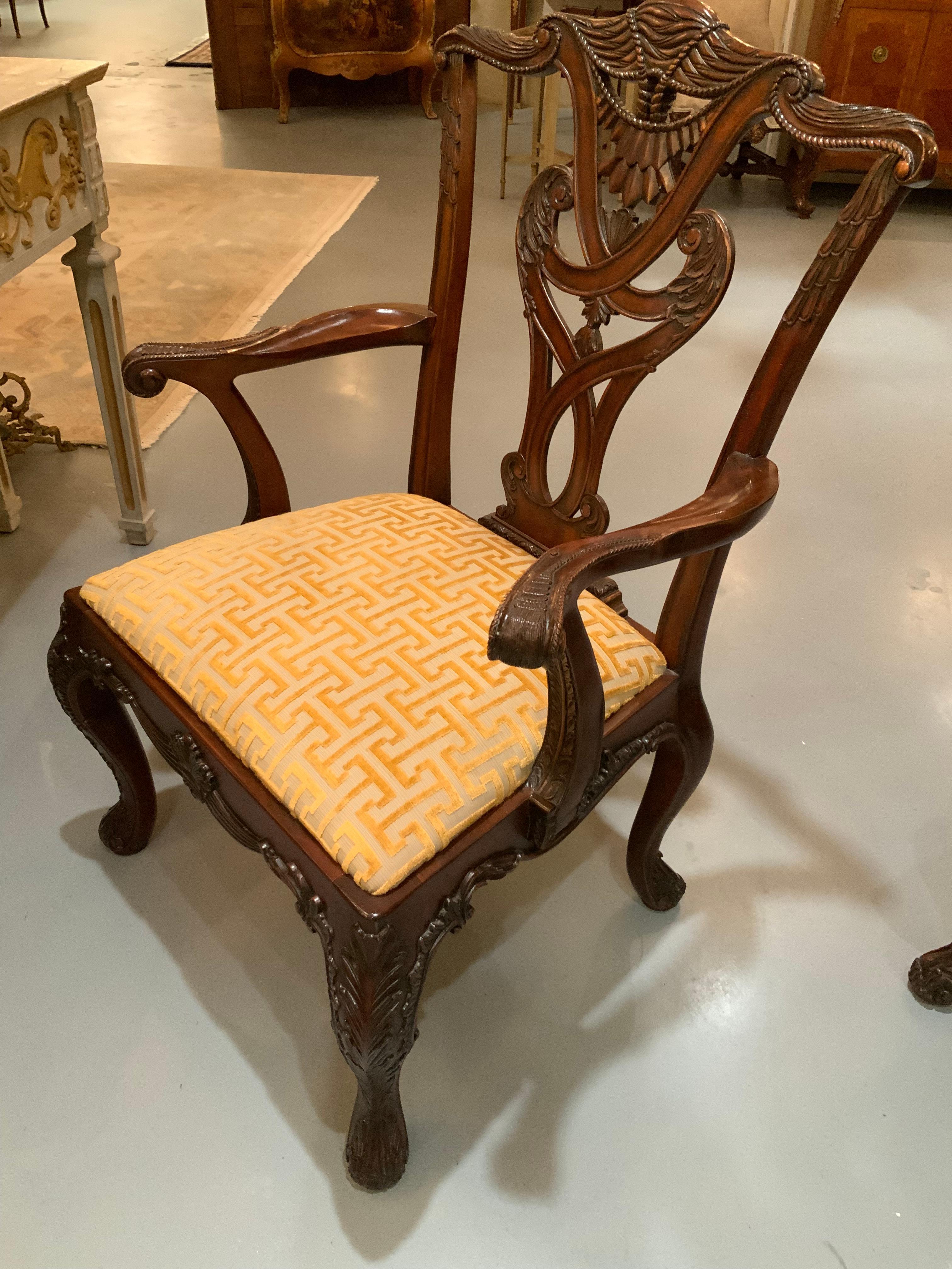 Suite di otto sedie in mogano in stile Chippendale In condizioni ottime in vendita a Houston, TX