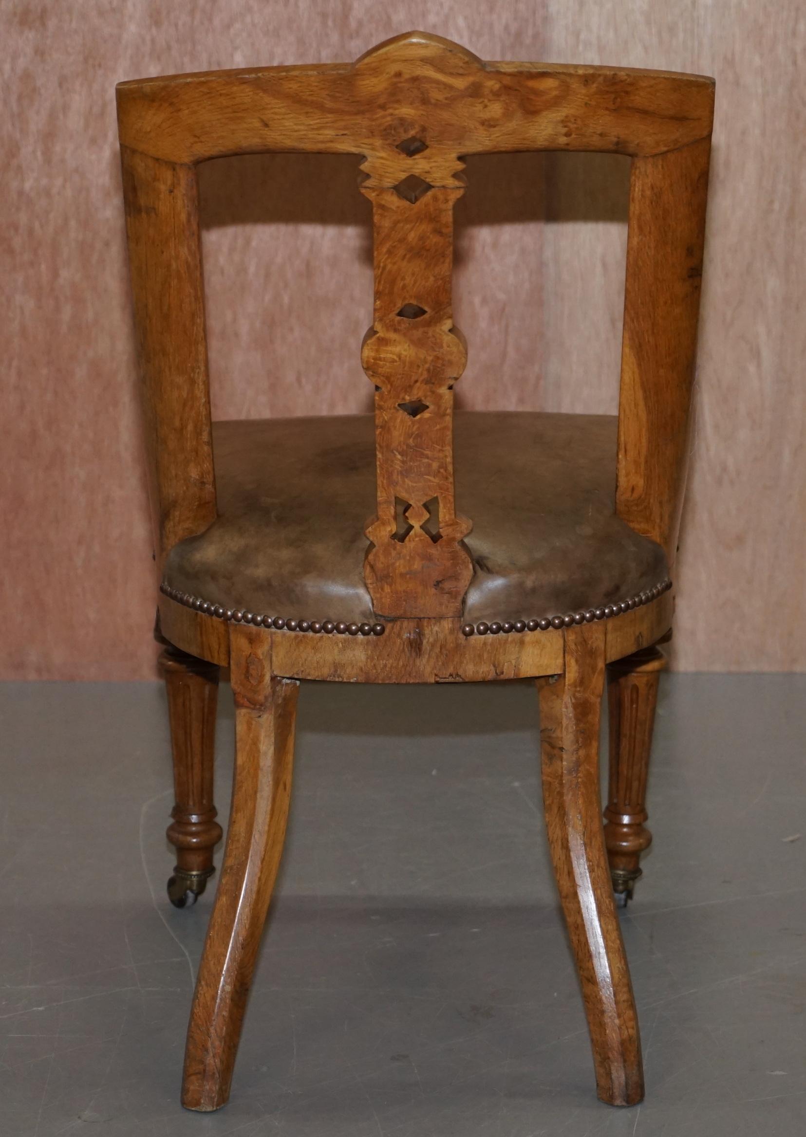 Suite of Eight Victorian Spoon Back Pollard Oak Hand Carved Dining Chairs 8 8