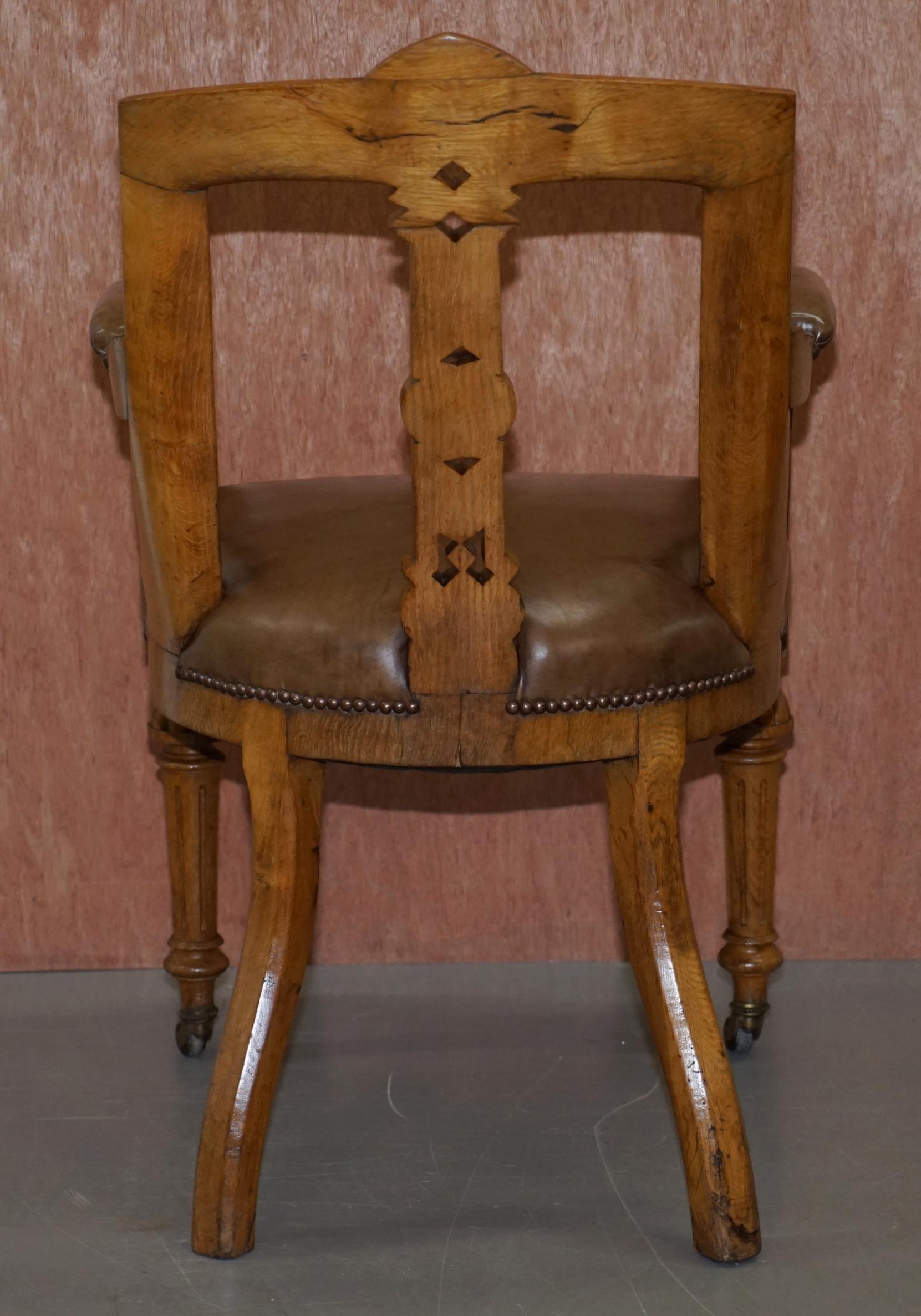 Suite of Eight Victorian Spoon Back Pollard Oak Hand Carved Dining Chairs 8 2