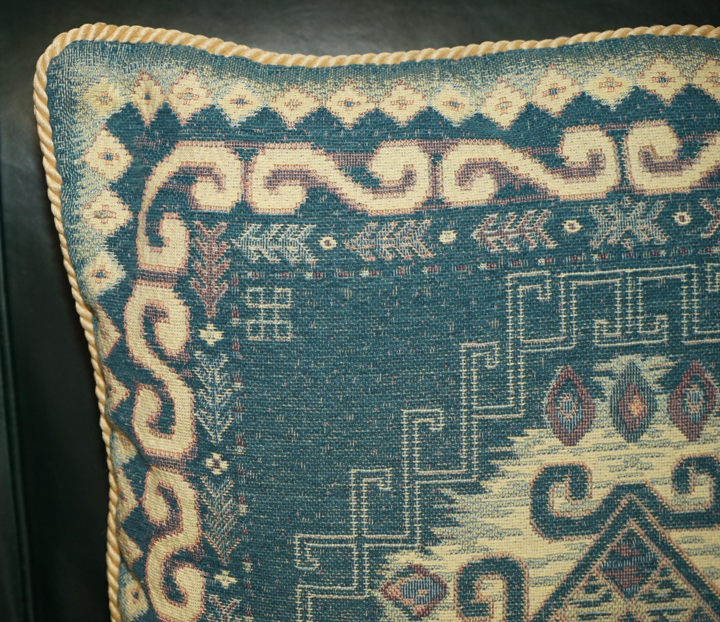 20th Century SUITE OF FOUR LARGE 52CM EMBROIDERED TAPESTRY SOFA & ARMCHAiRS CUSHIONS PILLOWS