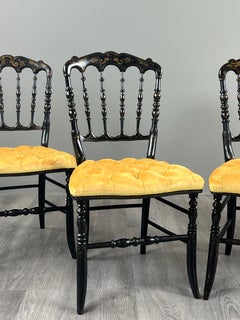 Ensemble de quatre chaises Napoléon III en bois noirci, XIXe siècle