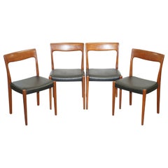 Suite di quattro sedie da pranzo originali Svegards Markaryd con struttura in teak
