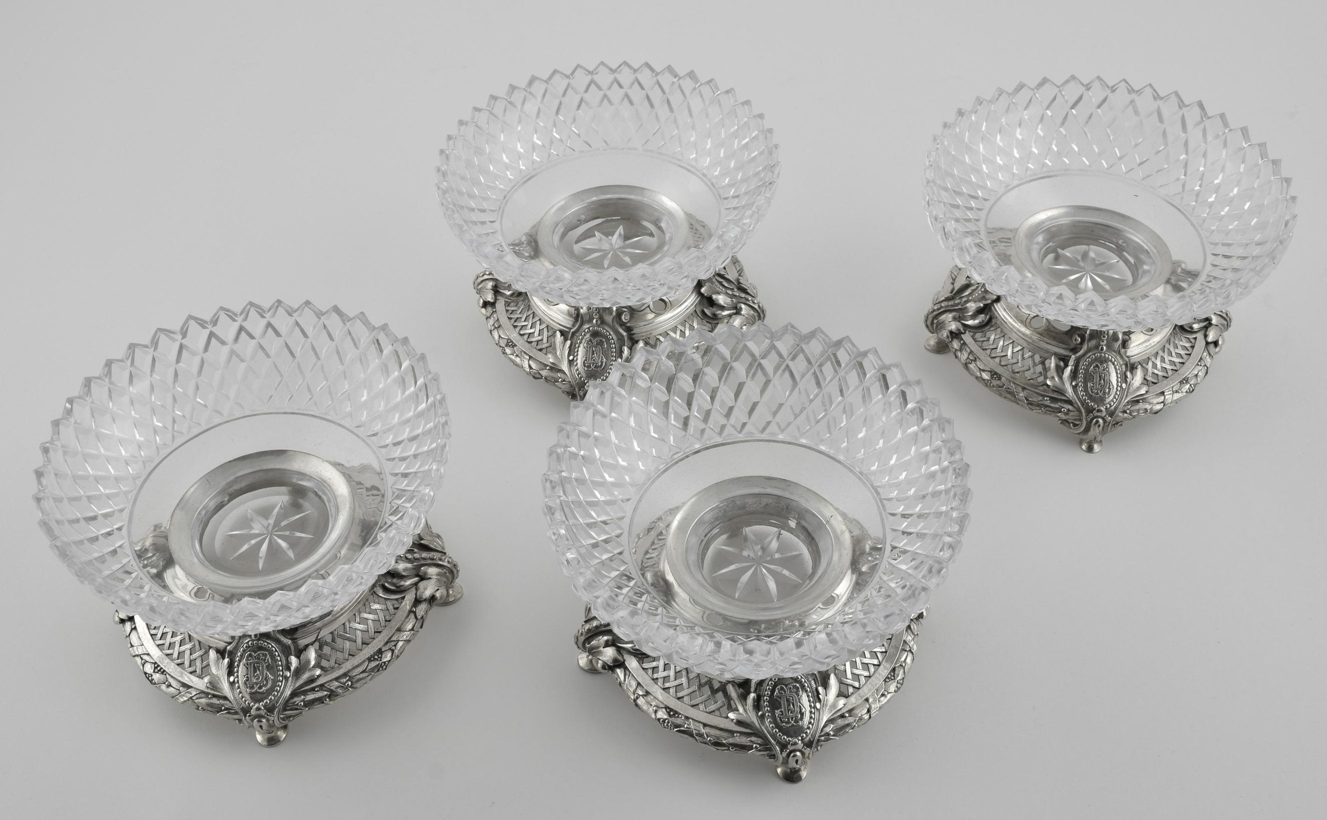 Suite of Four Silver-Plated Bronze Dessert Stand Comports, French, circa 1890 For Sale 1