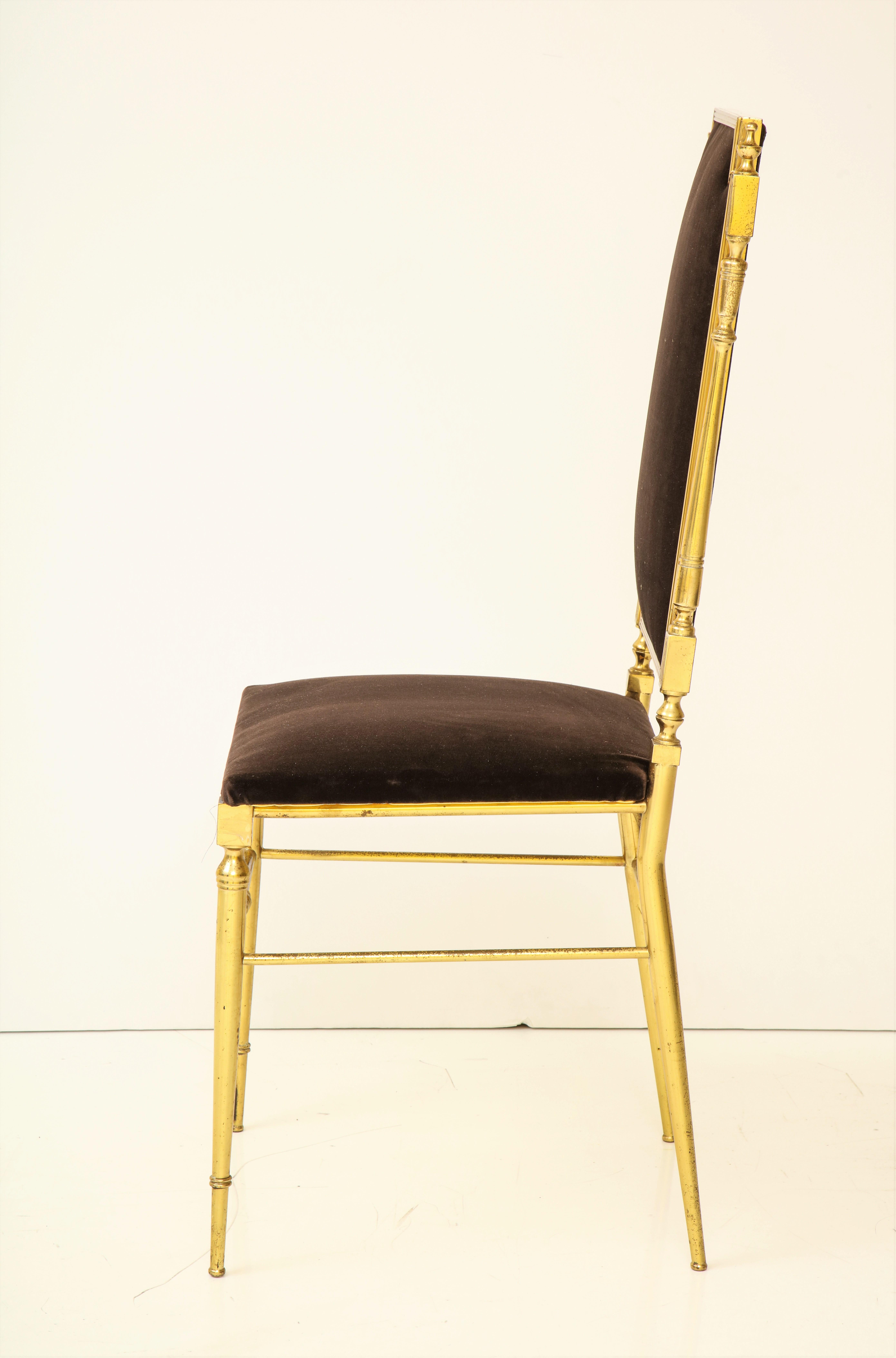 Suite of Four Solid Brass Chiavari Chairs, Italy, 1970s For Sale 4