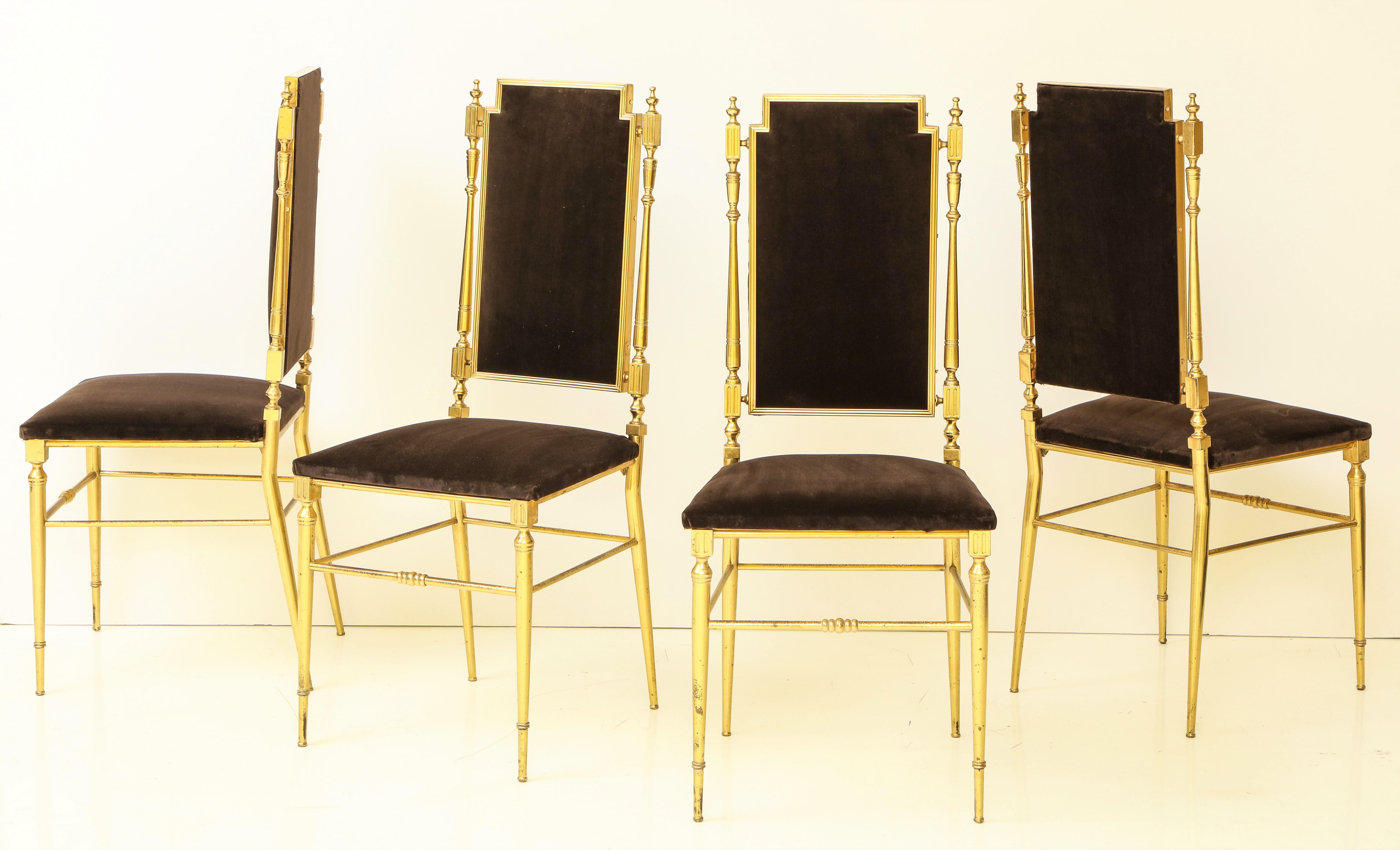 Amsterdam School Suite of Four Solid Brass Chiavari Chairs, Italy, 1970s For Sale