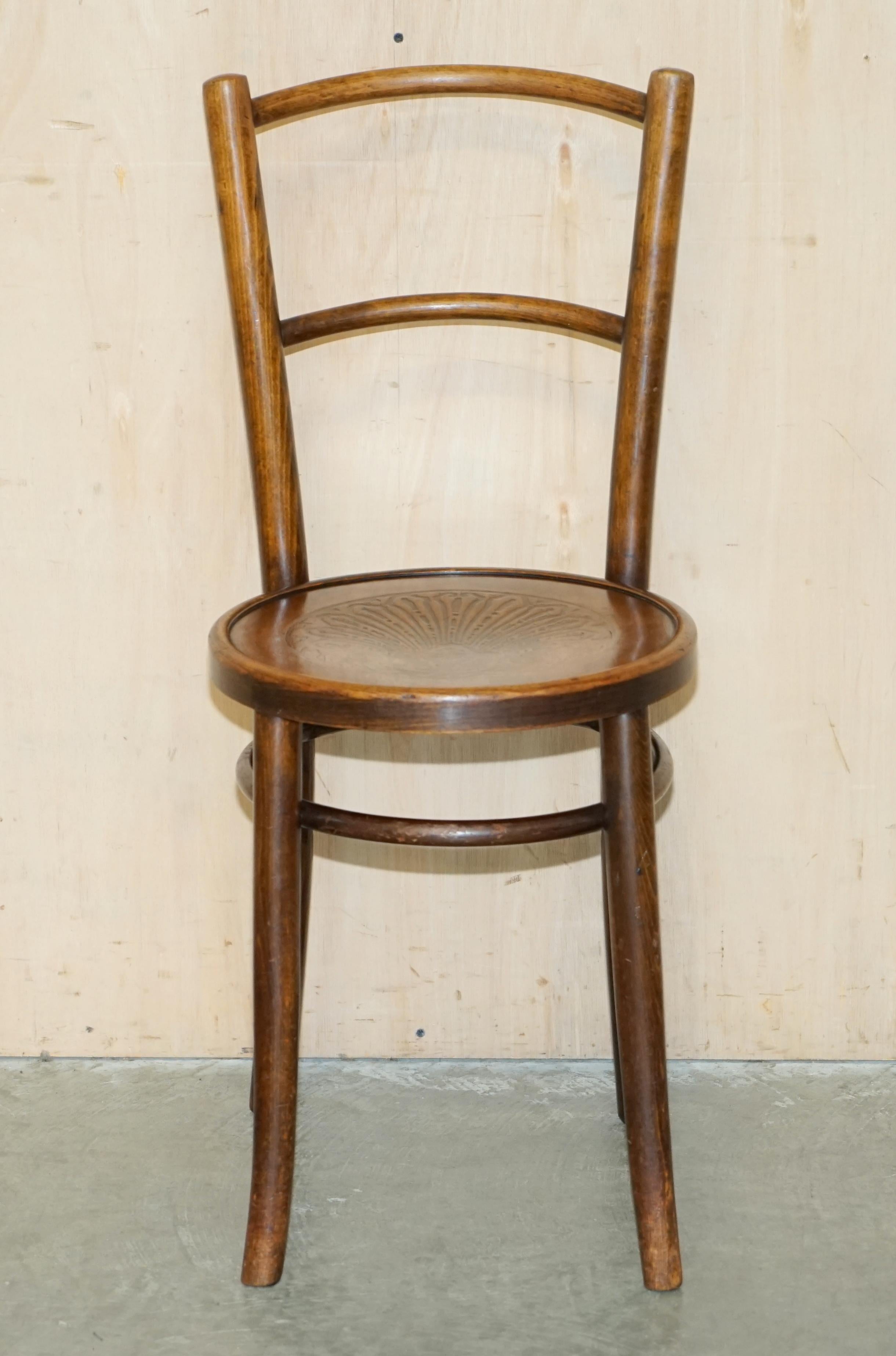 Austrian SUiTE OF FOUR THONET CIRCA 1930'S AUSTRIAN BISTRO DINING BAR BENTWOOD CHAIRS For Sale
