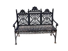 Suite von viktorianischen Gartenmöbeln aus Gusseisen aus dem späten 19.
