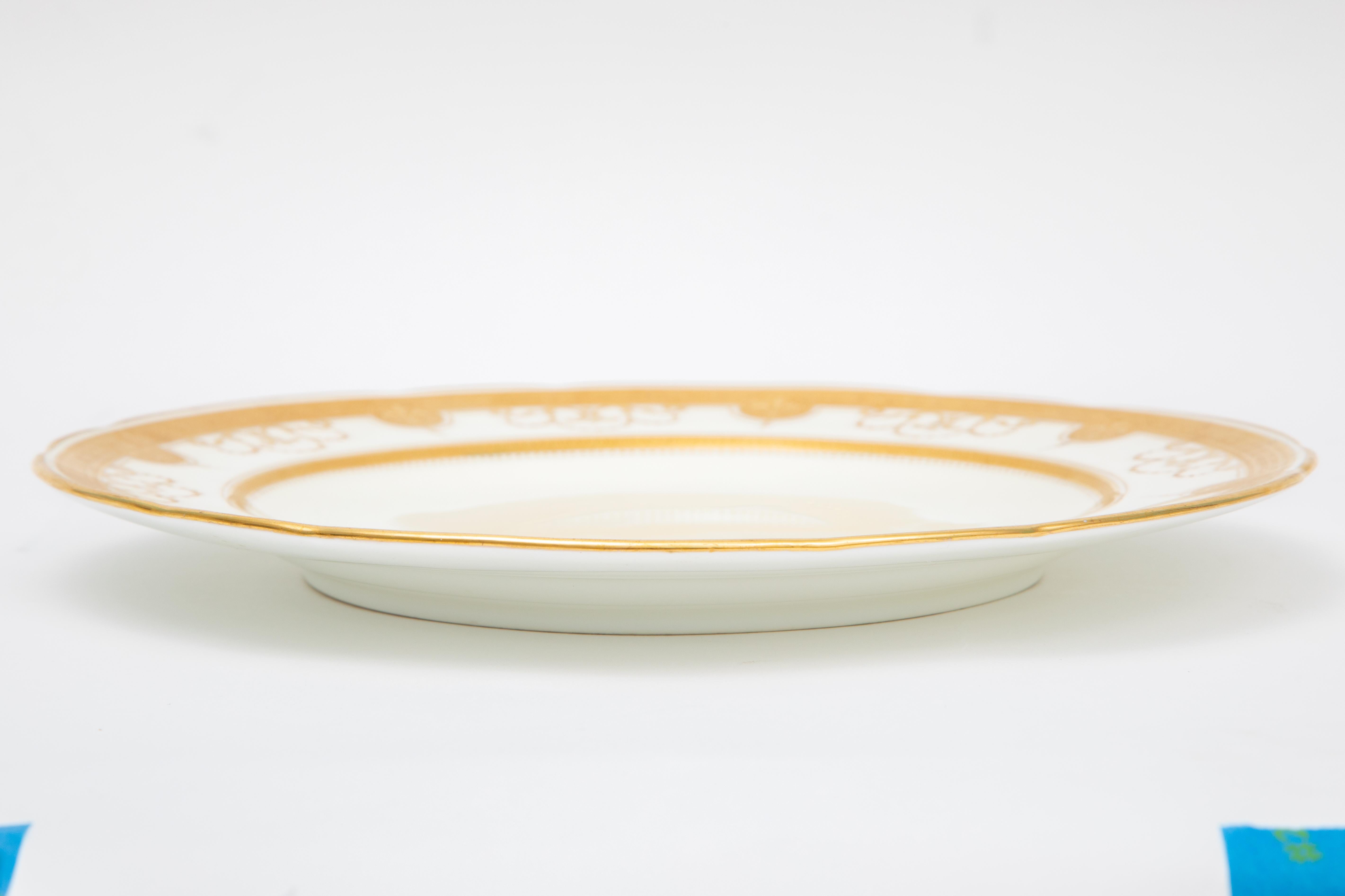 Suite di porcellane Minton personalizzate per Tiffany, antica CIRCA 1900. Swags dorati rialzati in vendita 6