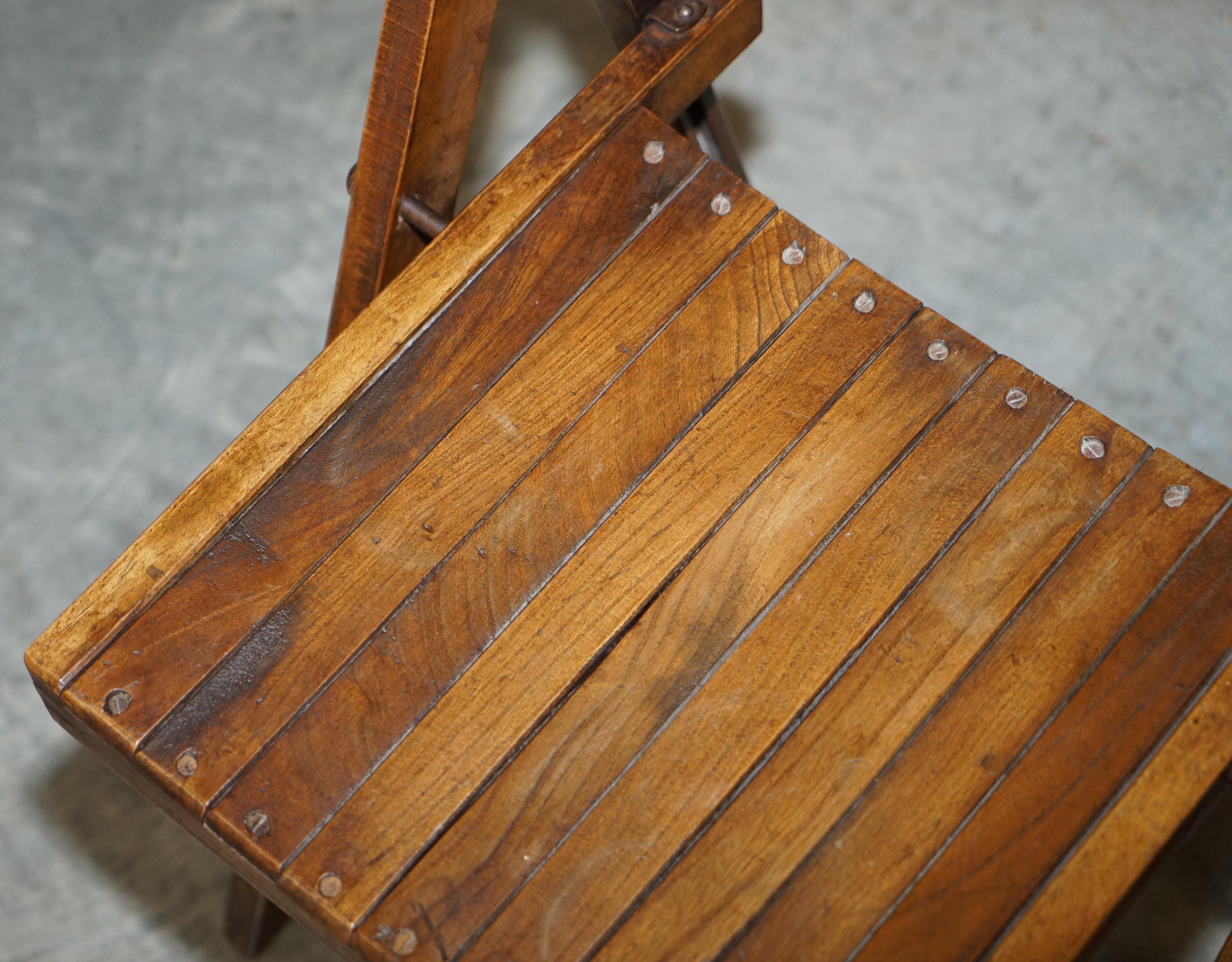 Suite of Six English Oak circa 1900-1920 Folding Steamer Chairs Stunning Patina For Sale 2