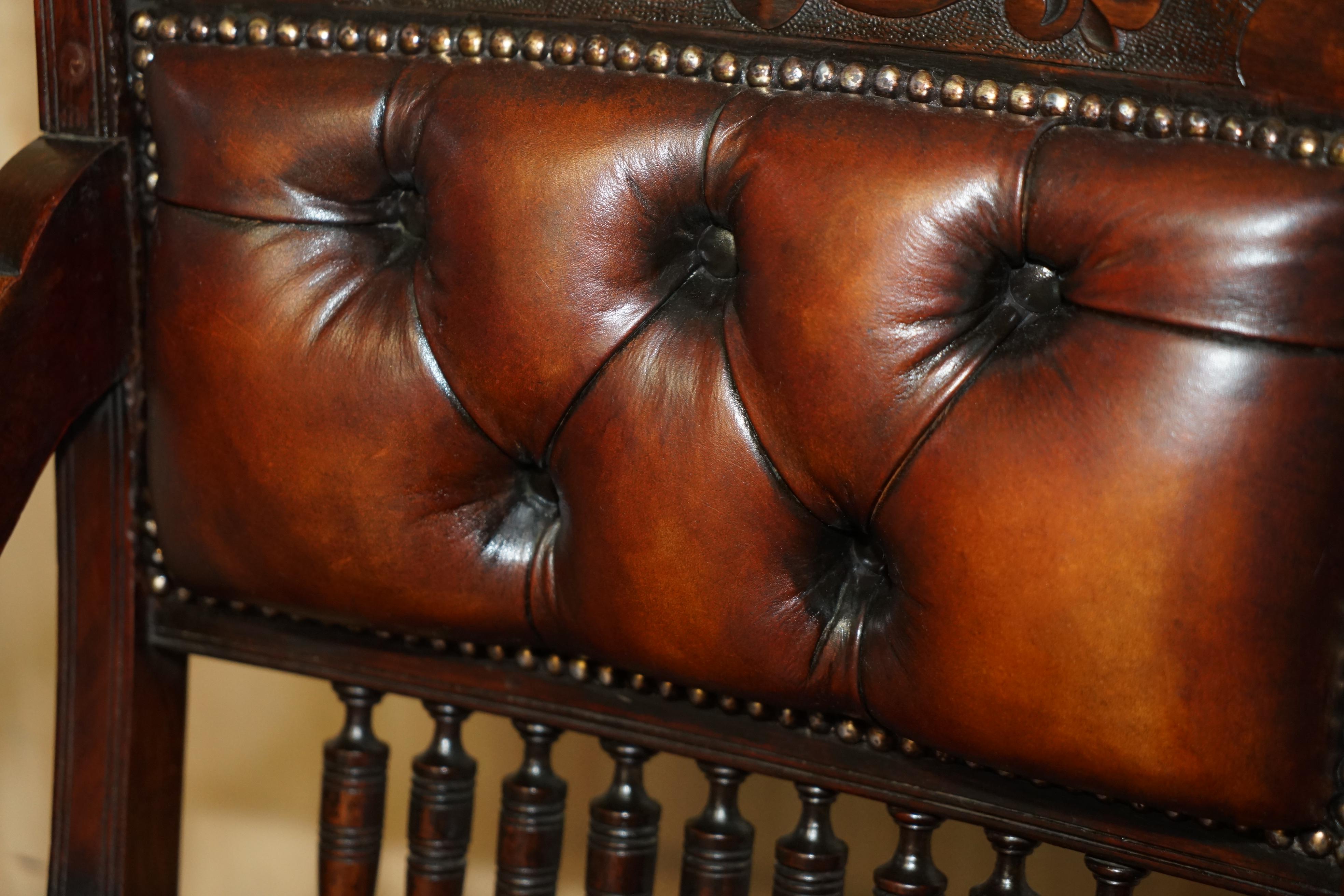 Early 20th Century SUITE OF SIX FULLY RESTORED BROWN LEATHER ANTIQUE CHESTERFIELD DINING ARMCHAIRs For Sale