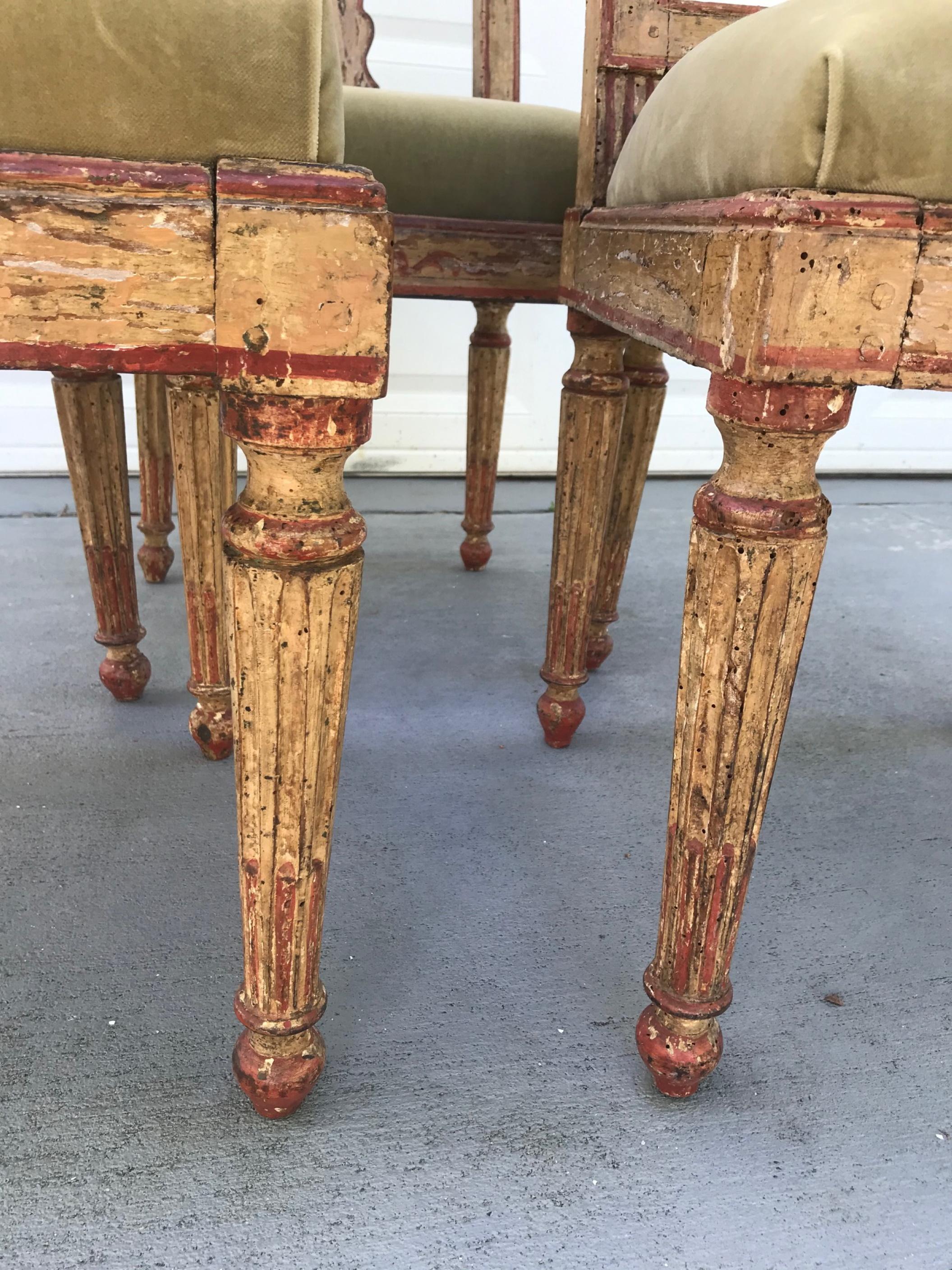 Suite of Three Italian Neoclassical Polychrome Painted Side Chairs, circa 1780 For Sale 4