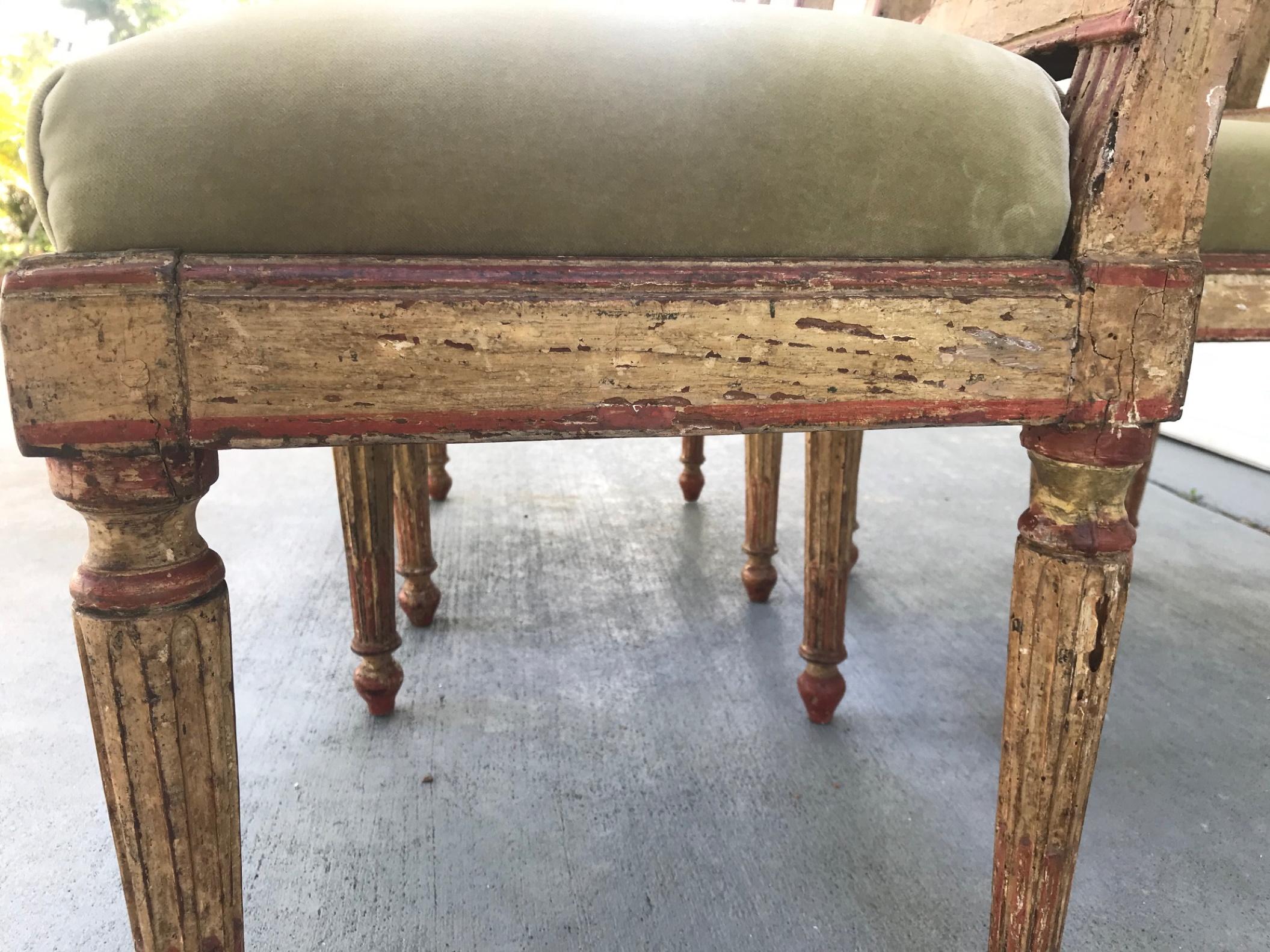 Suite of Three Italian Neoclassical Polychrome Painted Side Chairs, circa 1780 For Sale 3