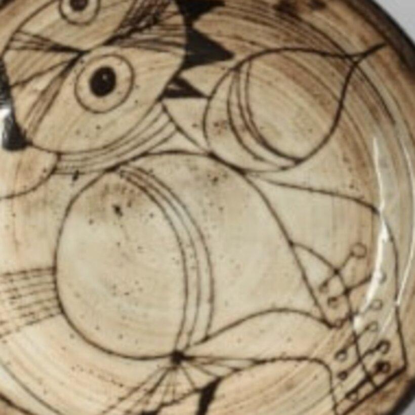Conjunto de tres platos con decoración de pájaros de Jacques Pouchain mediados del siglo XX en venta