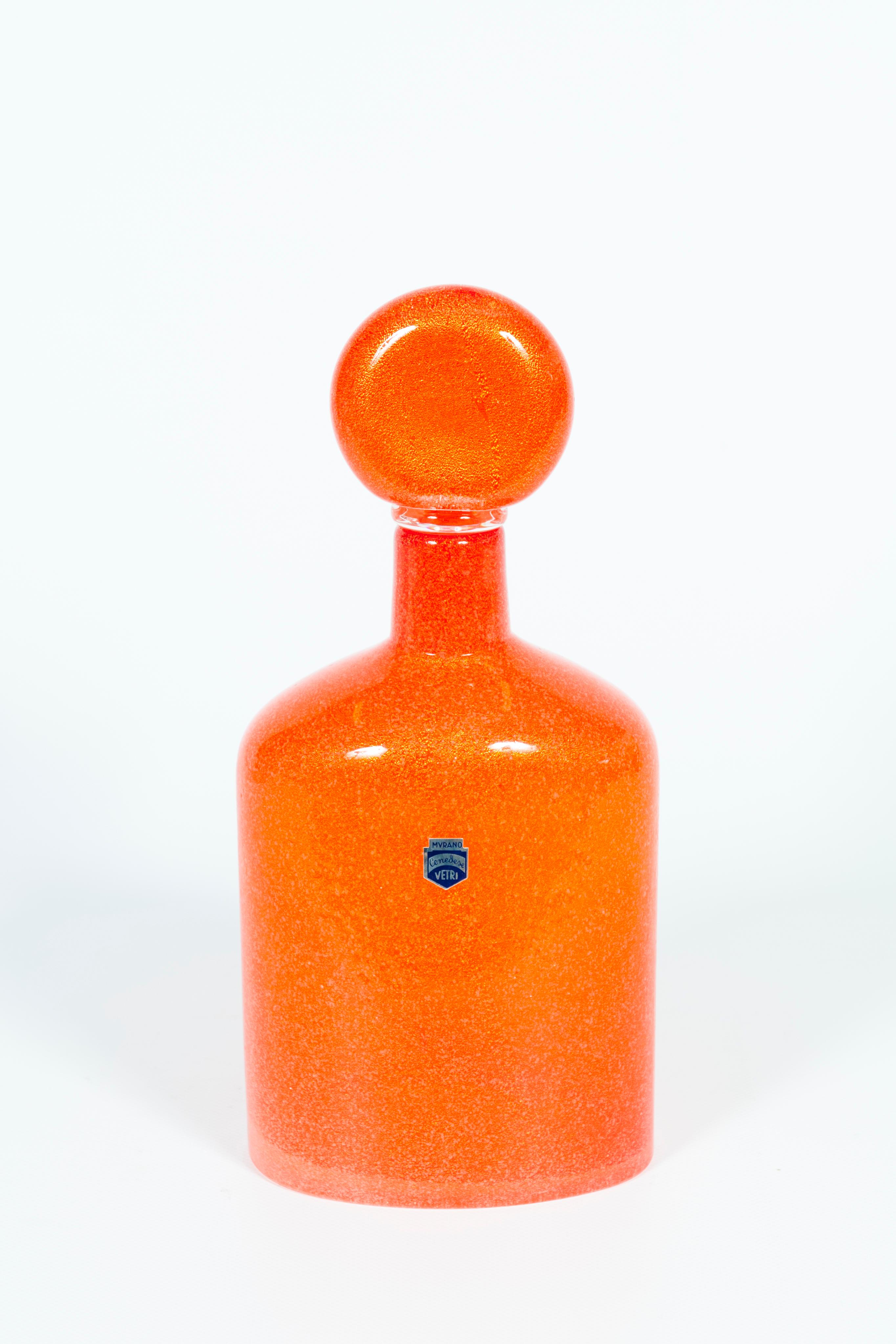 Suite of Three Submerged Glass Bottles with Gold Inclusion by Cenedese, Circa 19 For Sale 4