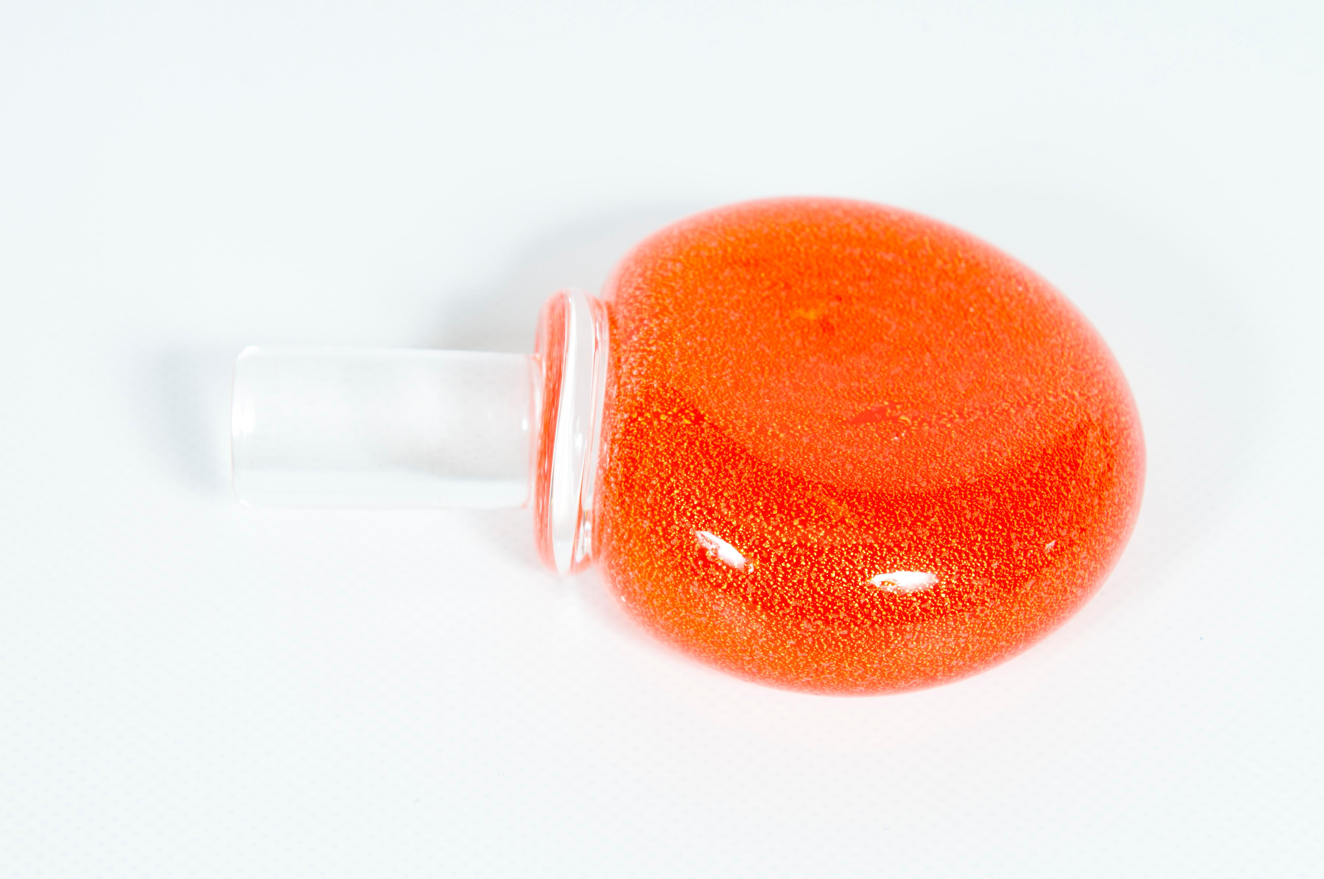 Suite of Three Submerged Glass Bottles with Gold Inclusion by Cenedese, Circa 19 For Sale 7