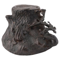 Suiteki or Water dropper in bronze in the form of a tree stump