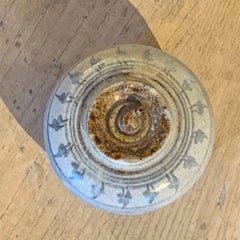 Sukhotai-Schmuckkästchen aus Seenotfällen in Blau und Grau, Thailand, 17. Jahrhundert