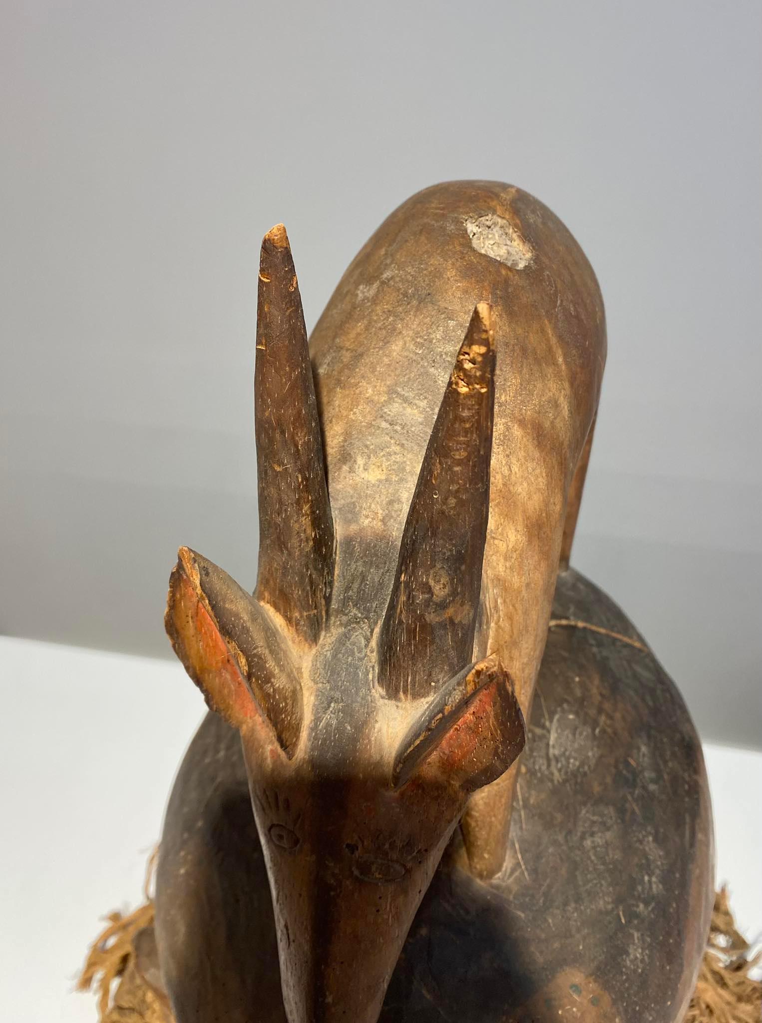 Suku helmet mask with antilope DR Congo ca 1930 For Sale 8