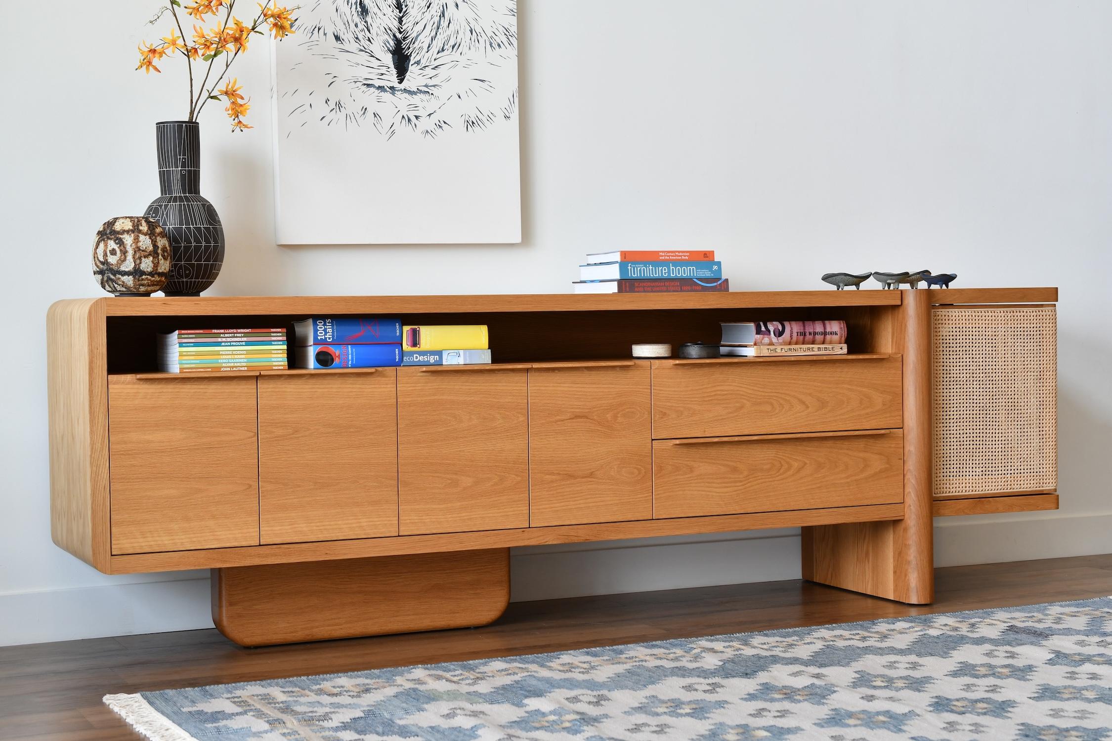 Sulaco Media Console For Sale 3