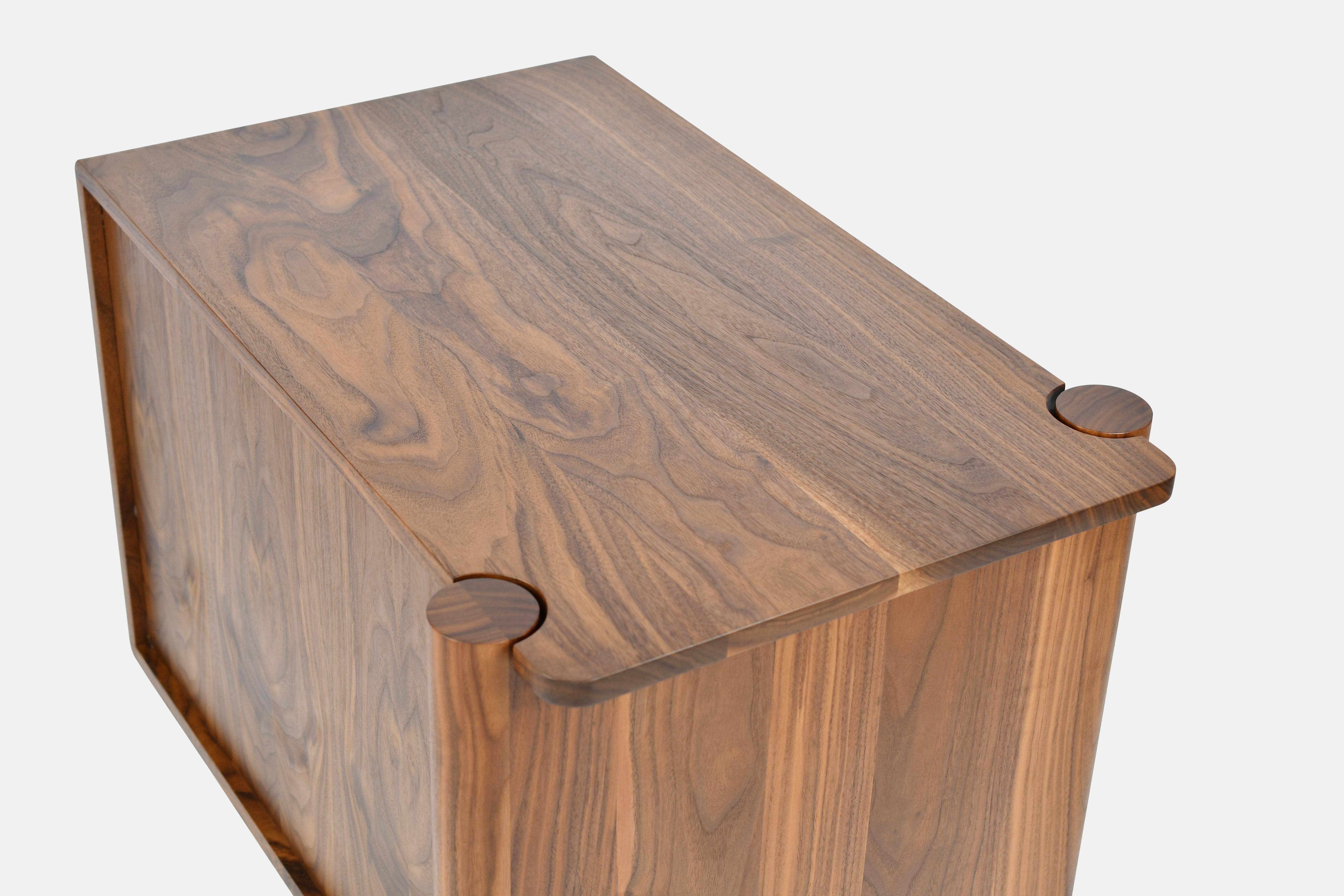 Ash Sulaco Side Table, 1 Drawer For Sale
