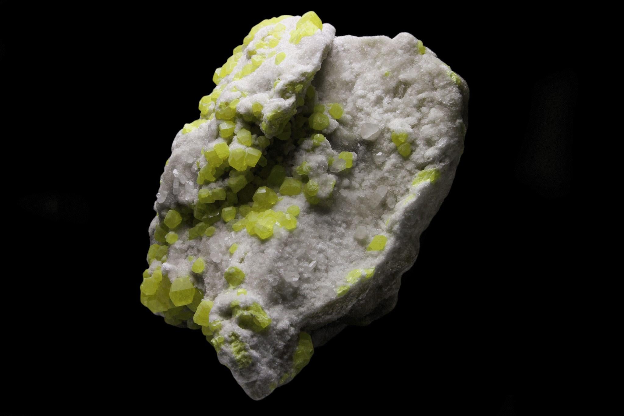 Sulfur auf Aragonit aus Agrigento, Sizilien, Italien (Kristall) im Angebot