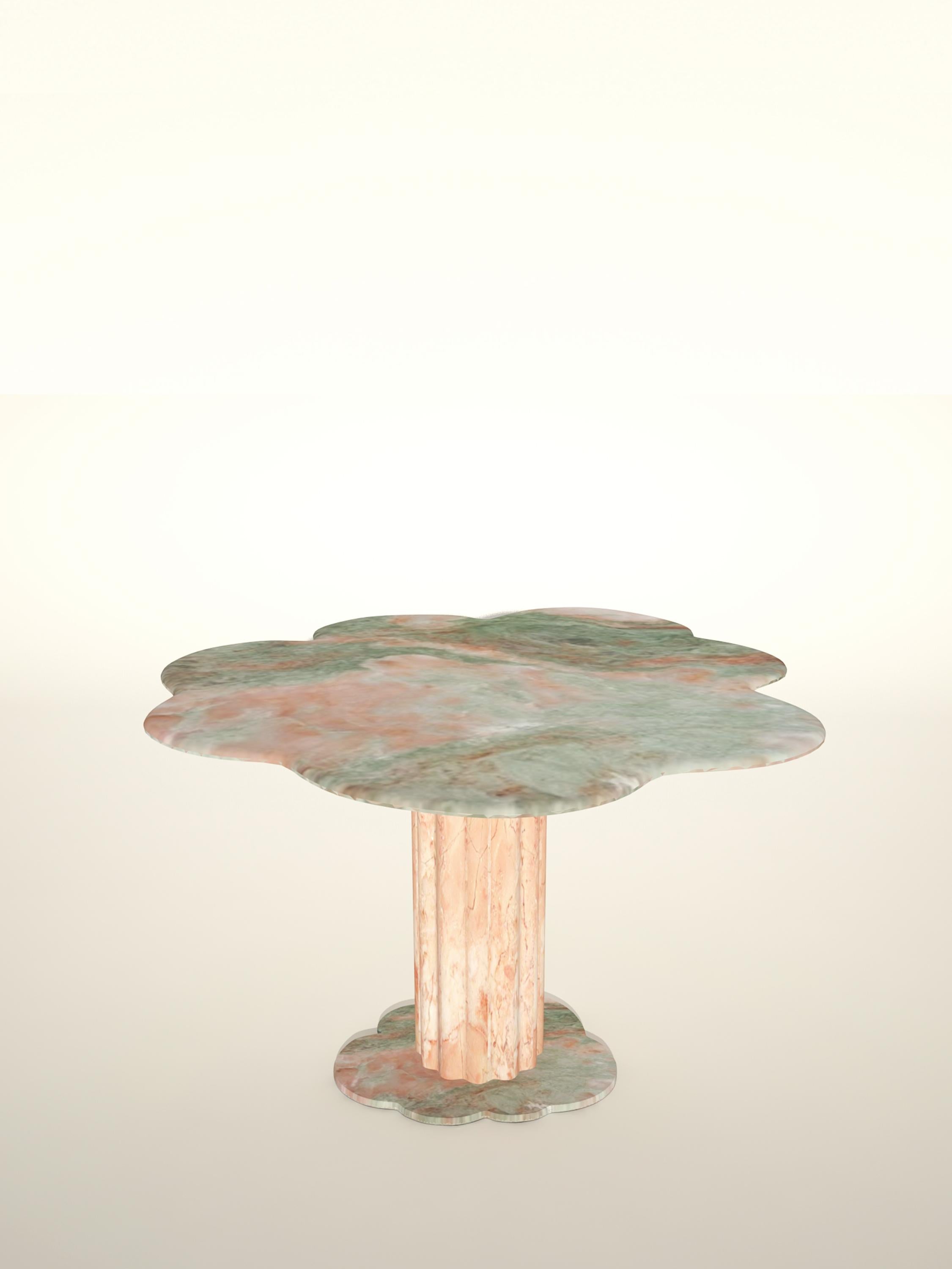 Sulpap Esstisch aus cremefarbenem Marmor mit poliertem Chromsockel im Angebot 3