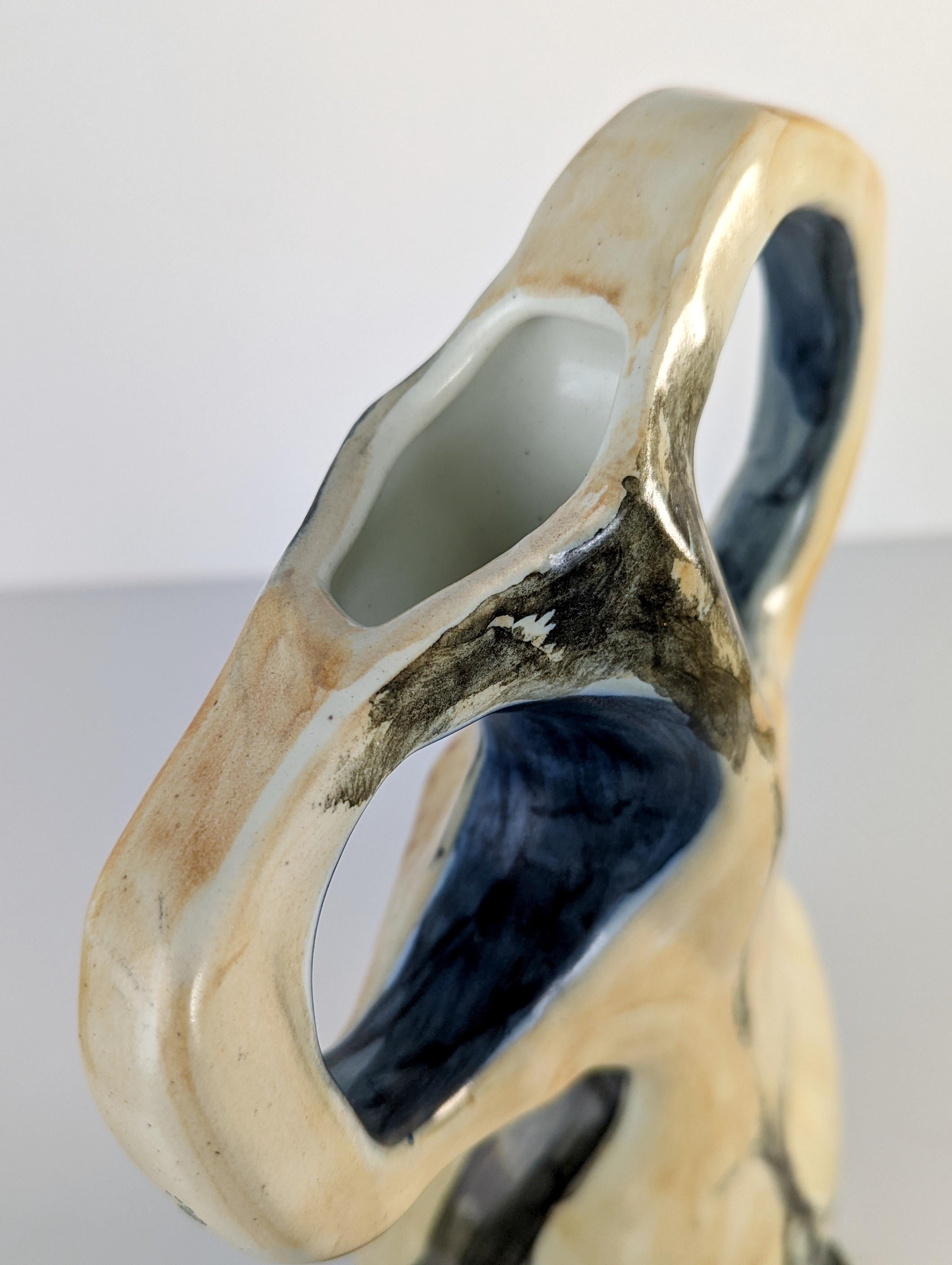 Sulpture-Vase in Form einer Frau (Keramik) im Angebot