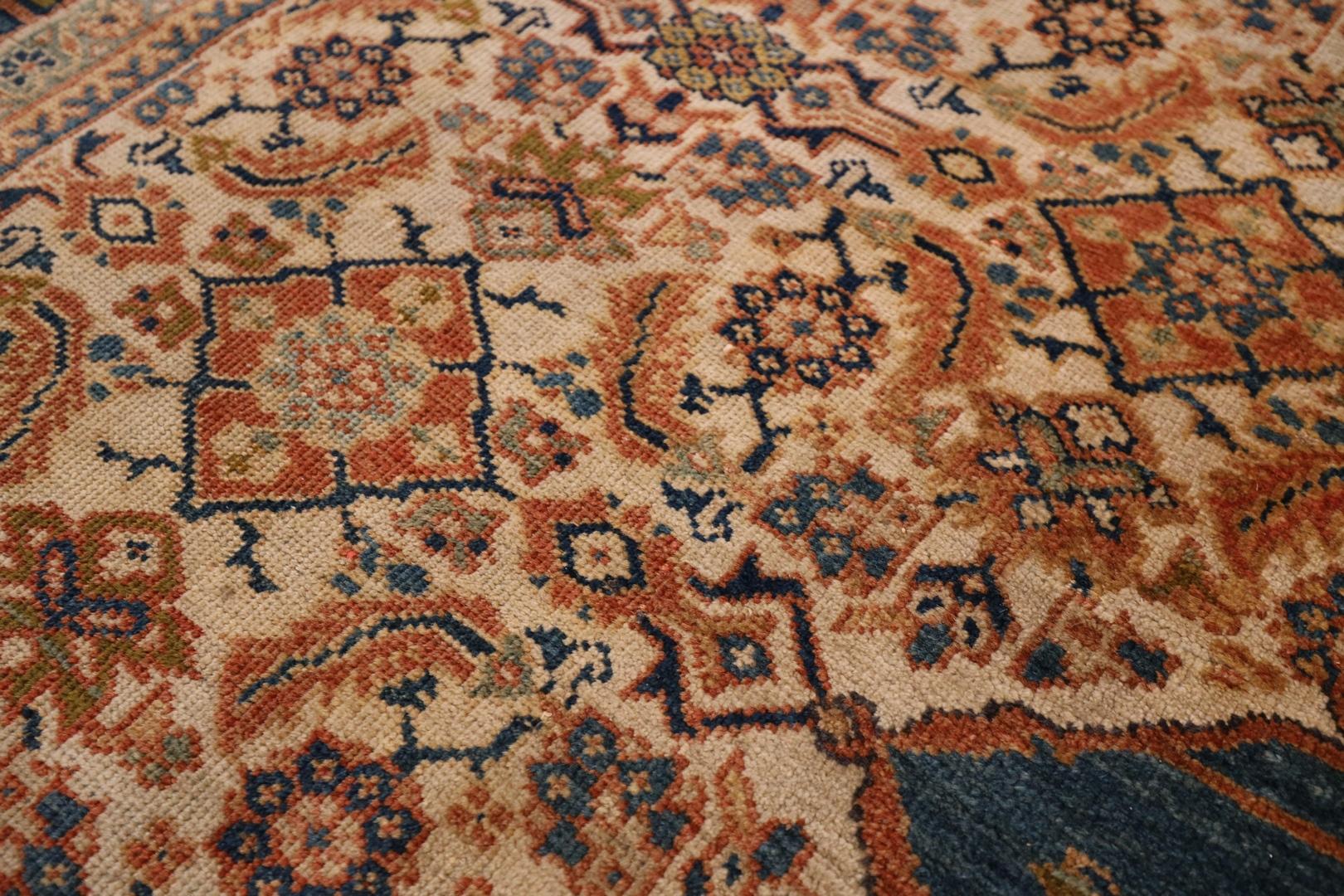 Sultanabad Antique Rug, Ivory Red Blue - 8'11