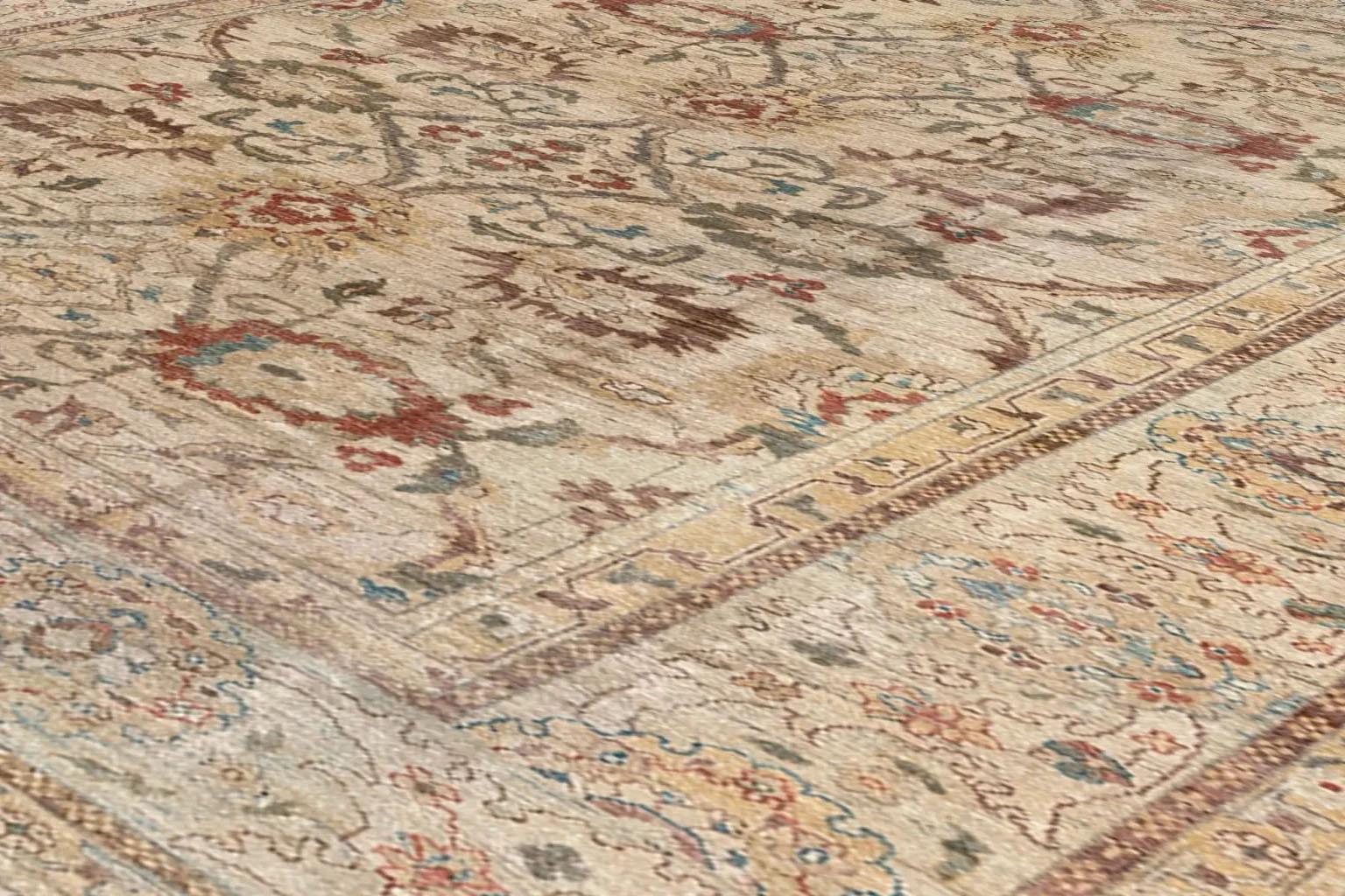 Wool Turkey Area Rug Circa 1990 - Sultanabad Design - Ivory For Sale