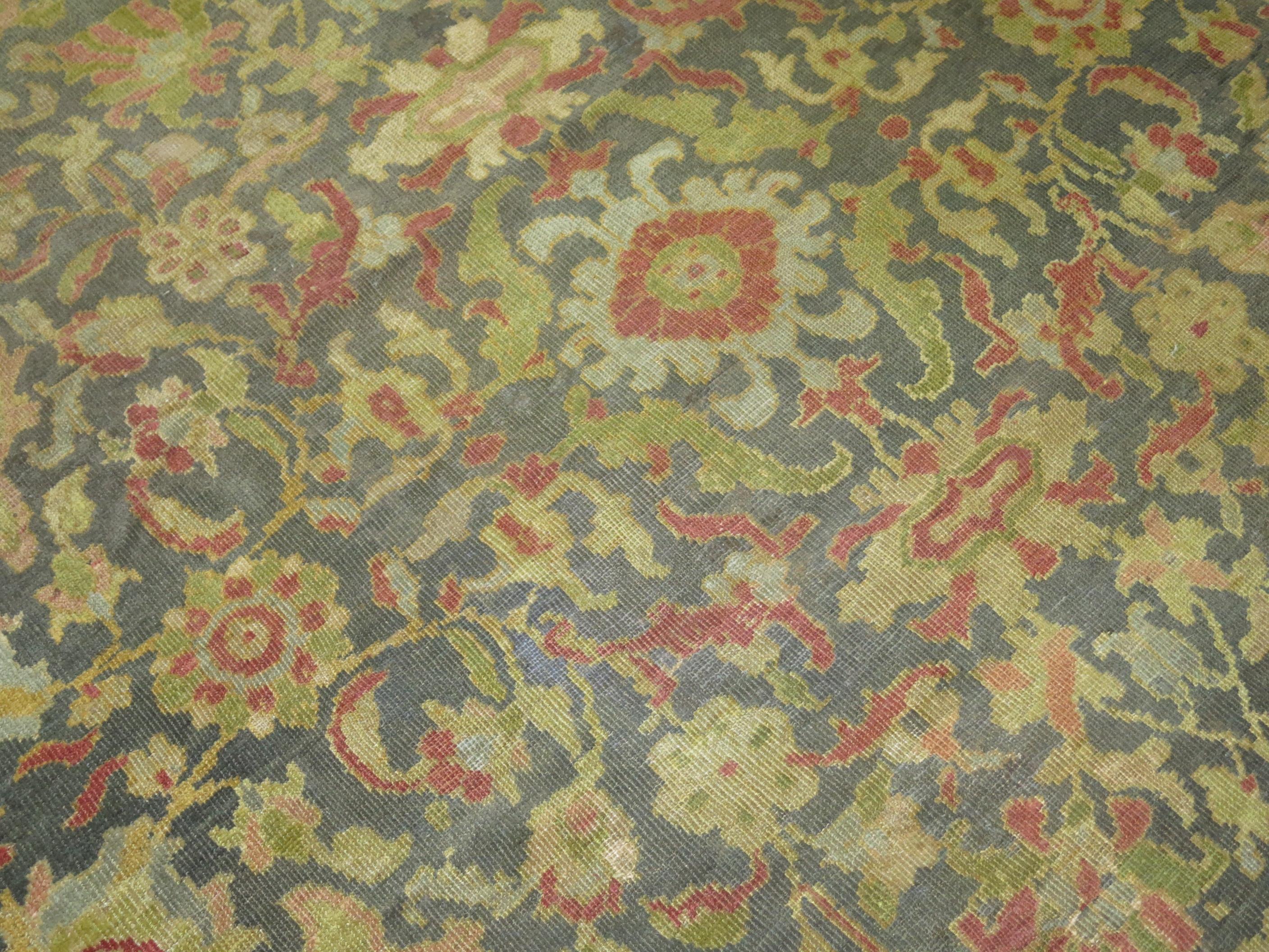Green 19th Century Sultanabad Carpet Attributed to Ziegler and Co For Sale 9