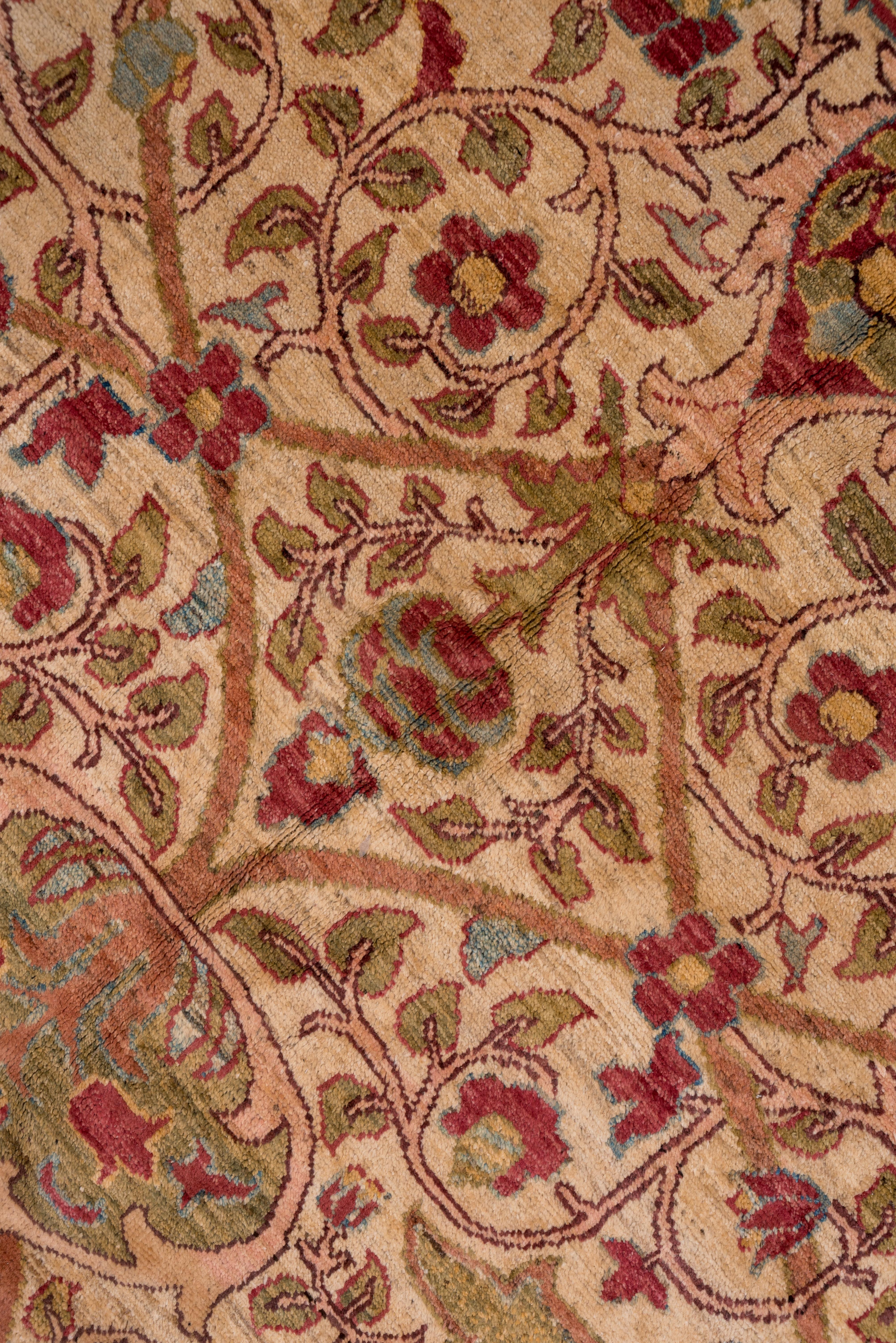 Hand-Knotted Sultanabad Carpet, Handmade Wool Carpet For Sale