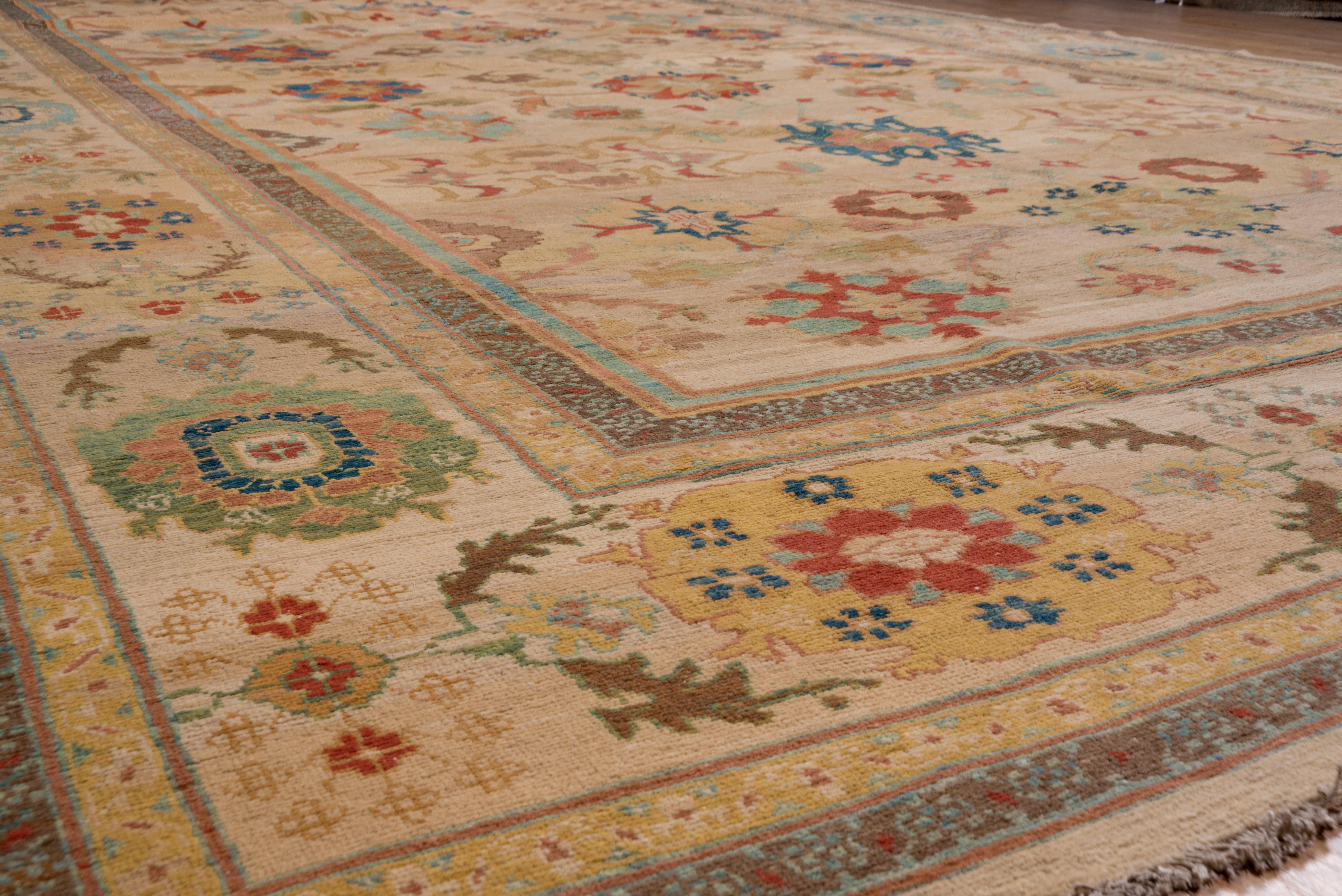Sultanabad Carpet, Handmade Wool Carpet 1