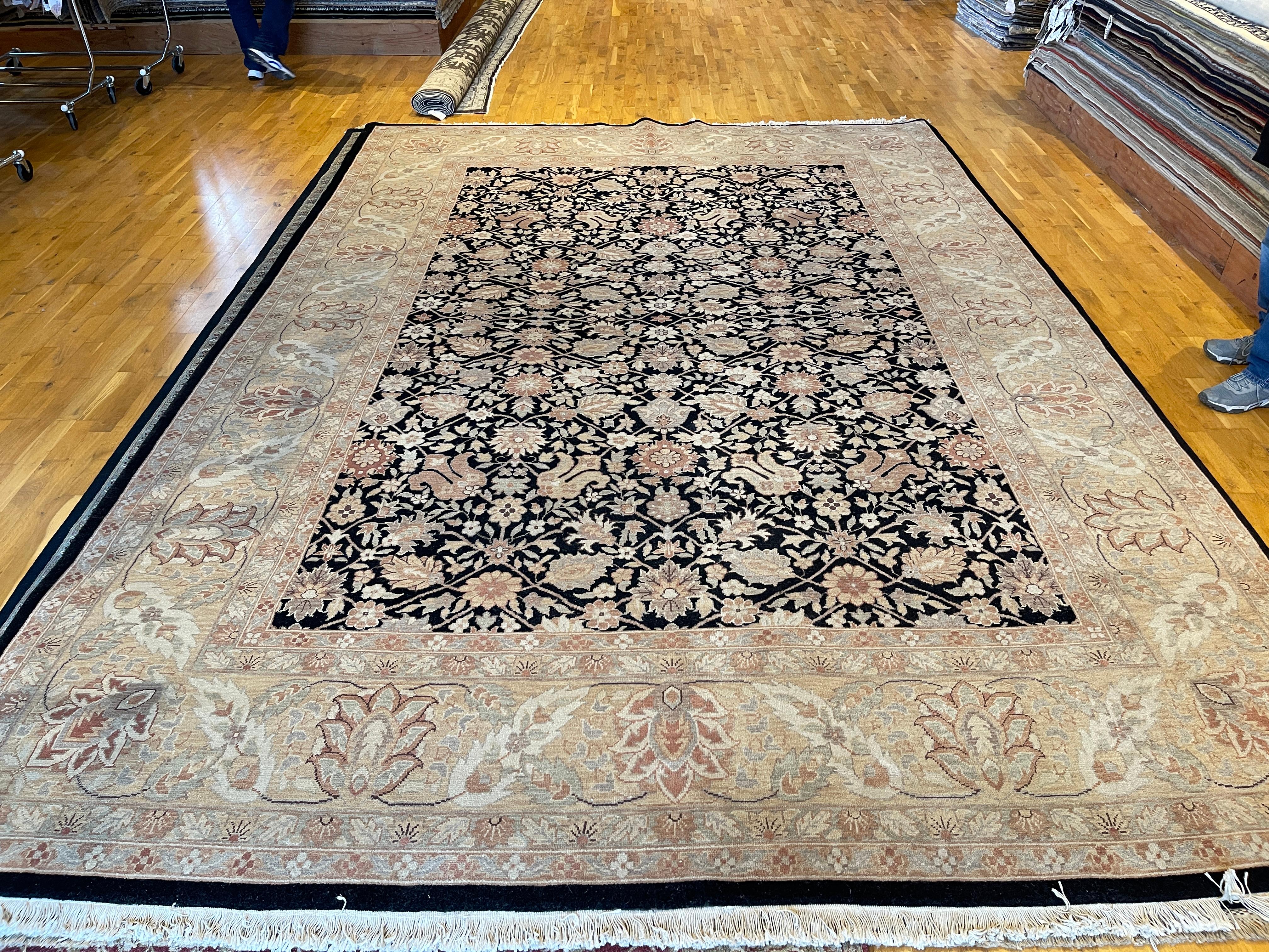 Sultanabad Design-Teppich im Zustand „Neu“ im Angebot in Los Angeles, CA