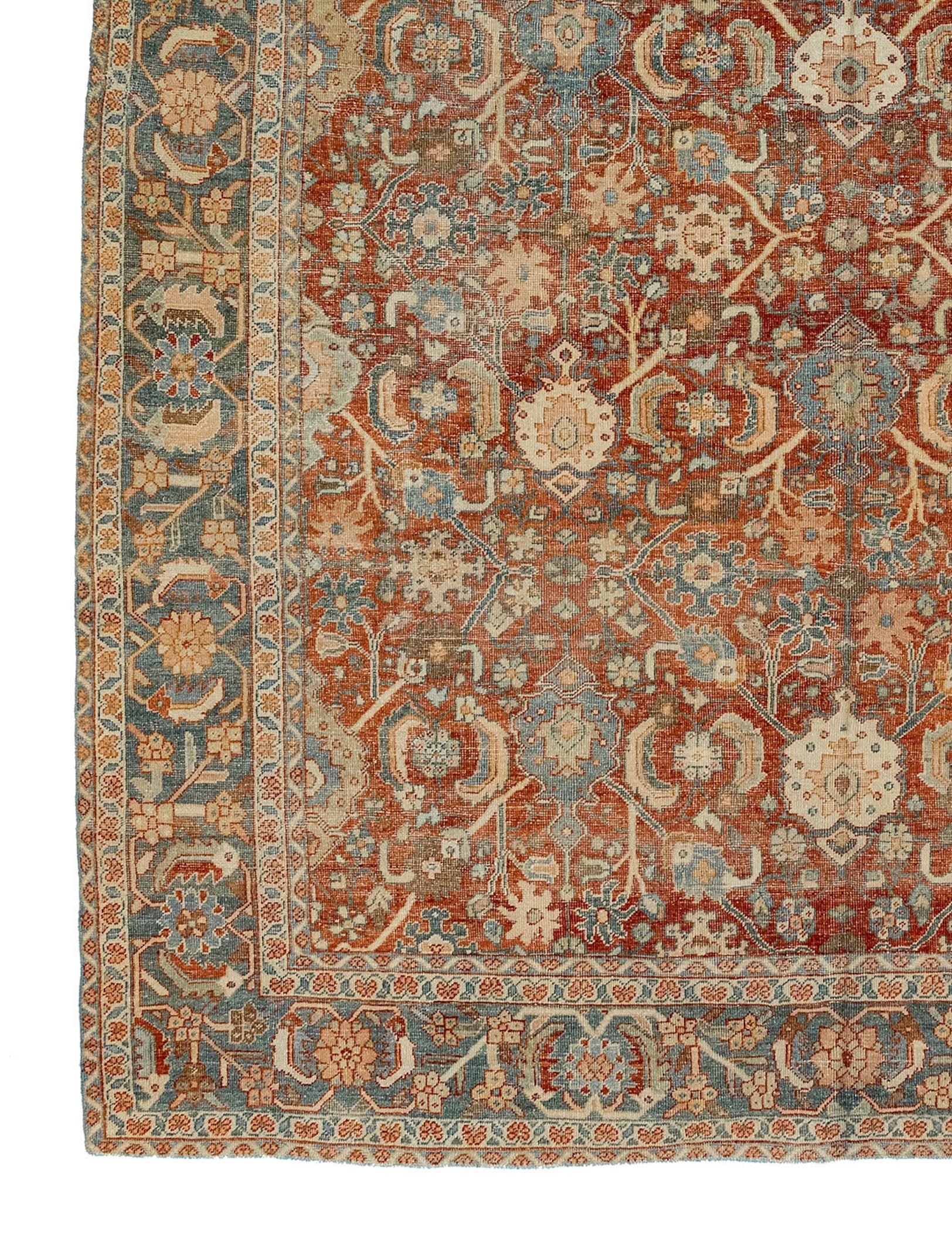 Sultanabad Rug Antique, circa 1880s In Good Condition For Sale In Los Angeles, CA