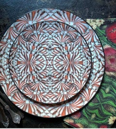 Assiette en porcelaine Sultan's Journey Carnations de Patch NYC pour Les-Ottomans