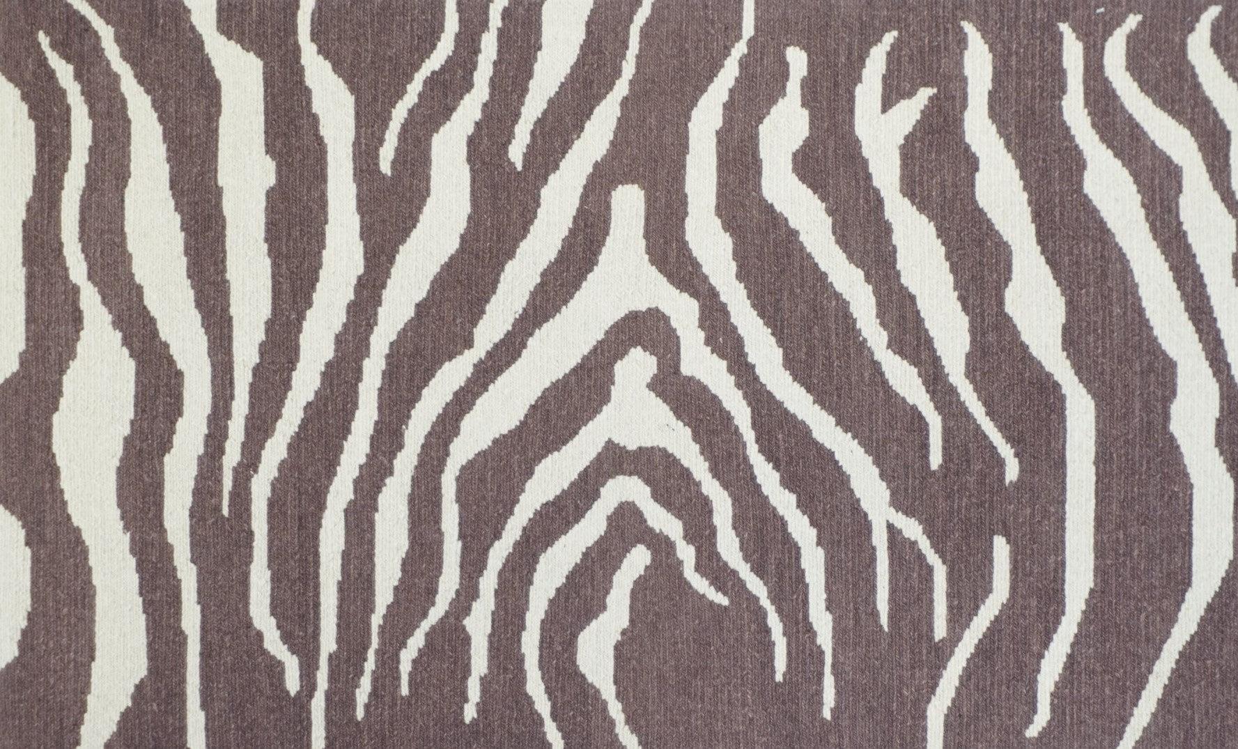 Indian Sumak Rug 3'1'' x 4'11'' For Sale