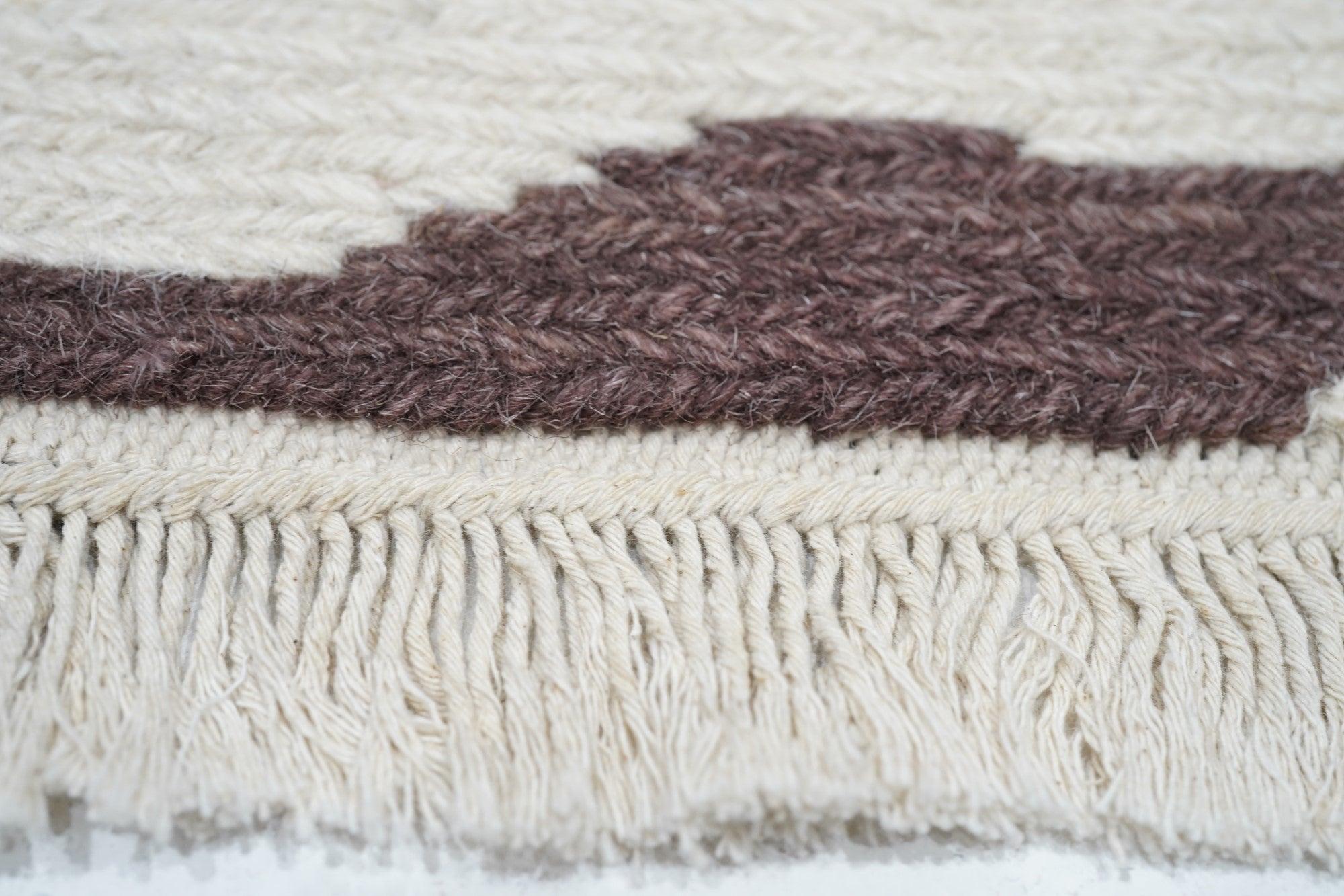 Sumak Rug 3'1'' x 4'11'' In New Condition For Sale In New York, NY