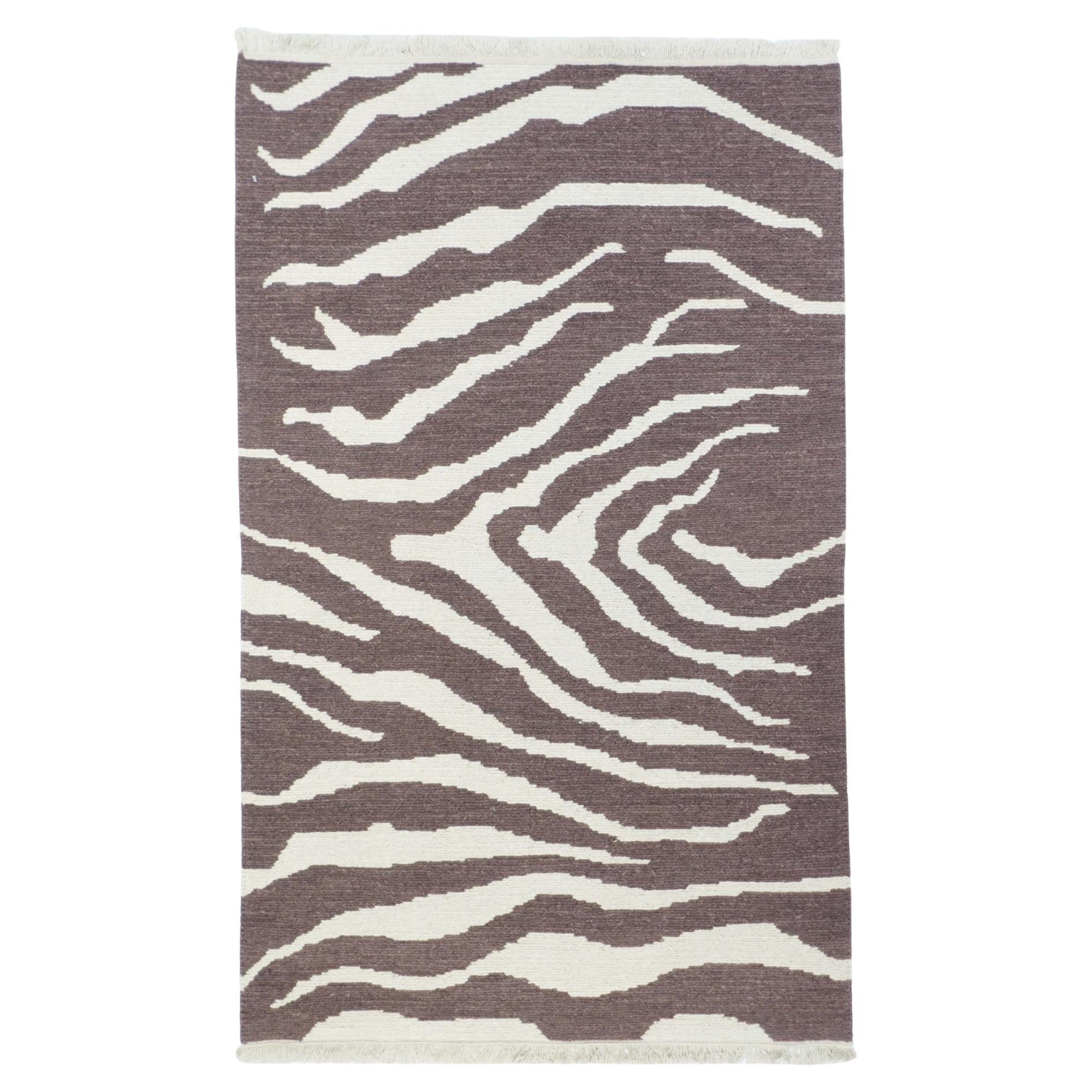 Sumak Rug 3'1'' x 4'11'' For Sale