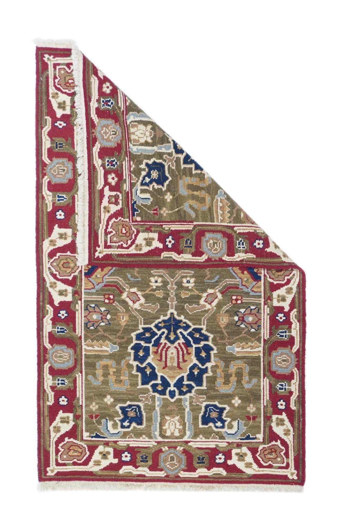 Tappeto Sumak 3'2'' x 5'2''.