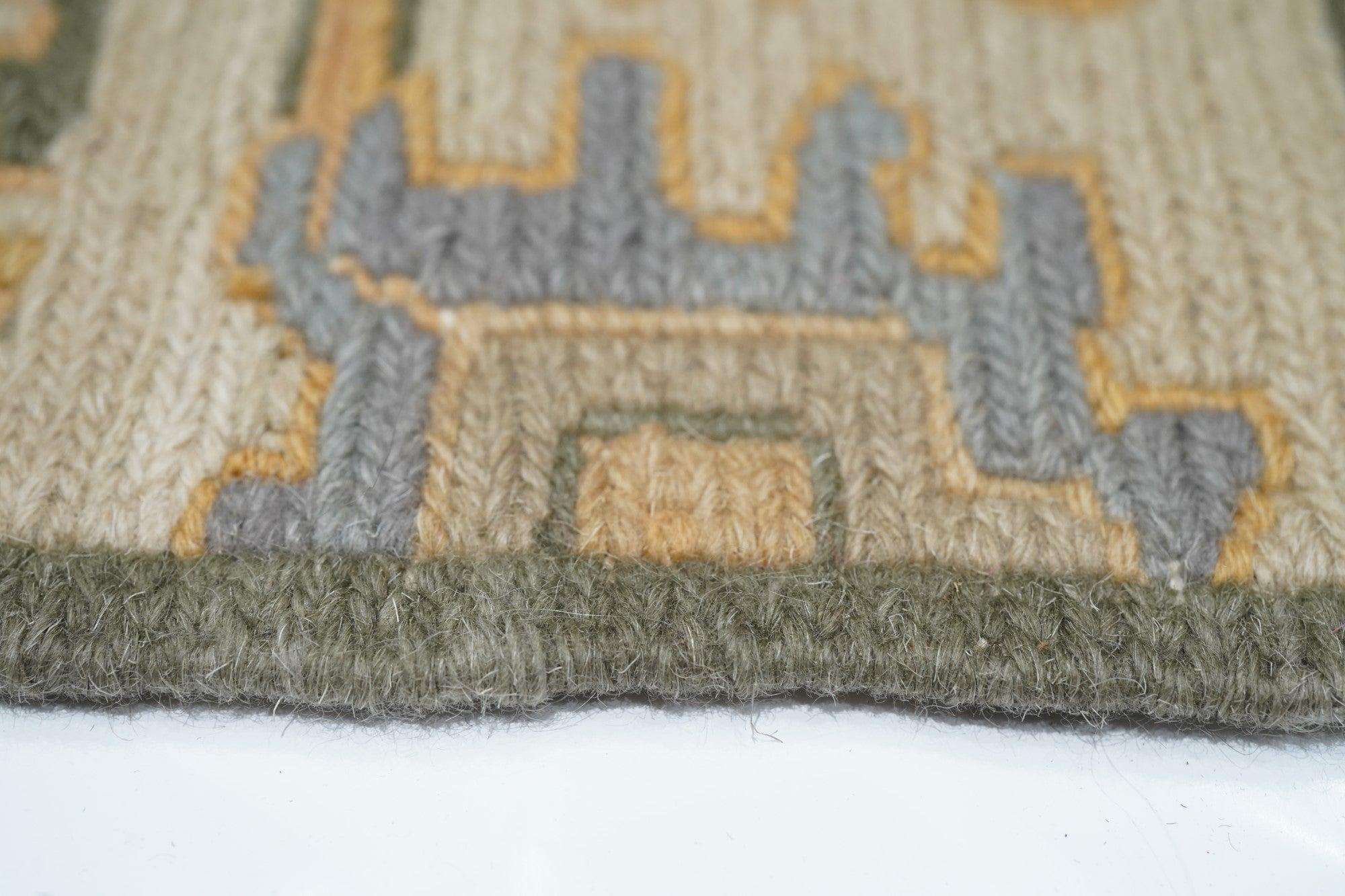 Tappeto Sumak 3'2'' x 5'2'' In condizioni Nuovo in vendita a New York, NY