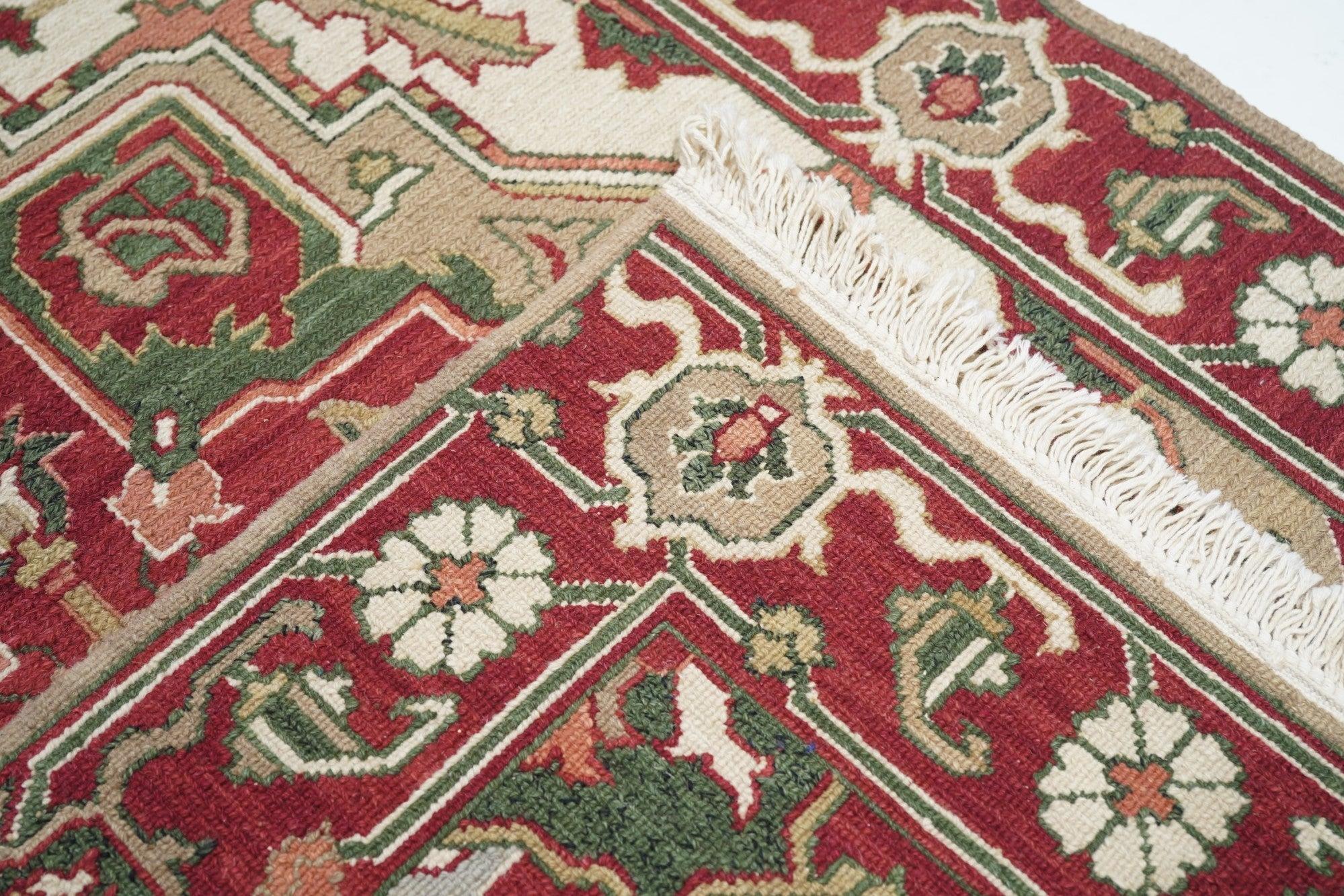 Tappeto Sumak 4'1'' x 6'1'' in vendita 4