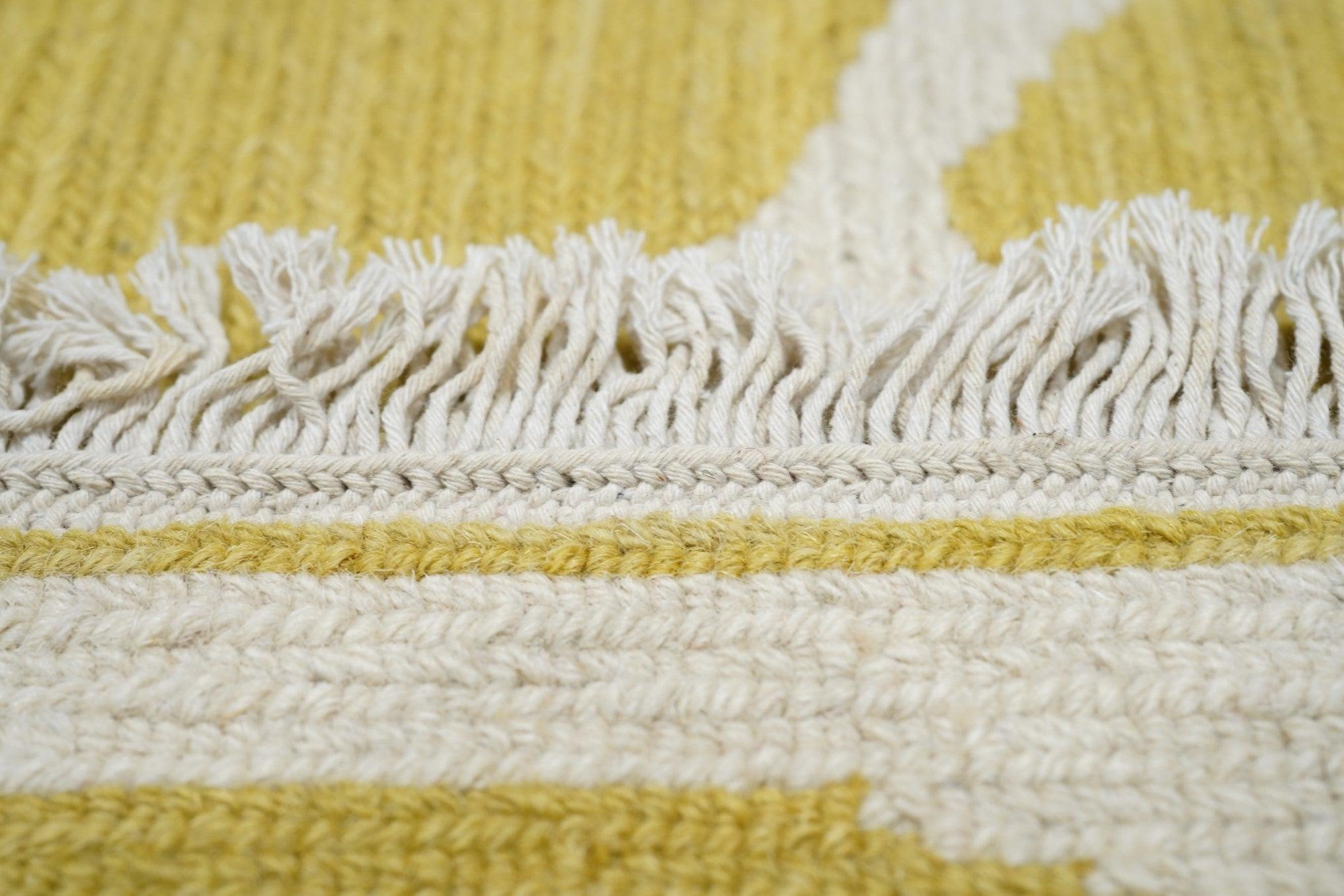 Tapis Sumak 4'1'' x 6'1'' en vente 7