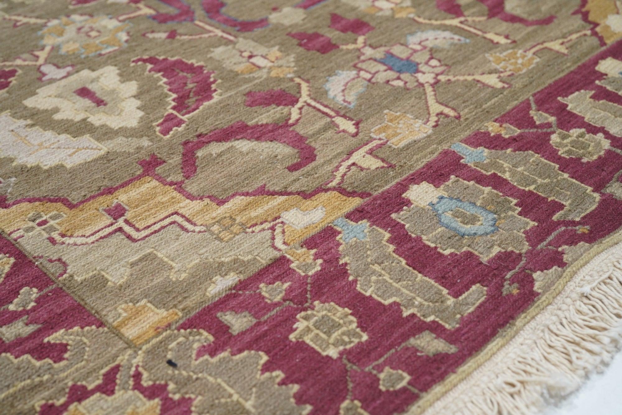 Tappeto Sumak 4'1'' x 6'1'' In condizioni Nuovo in vendita a New York, NY