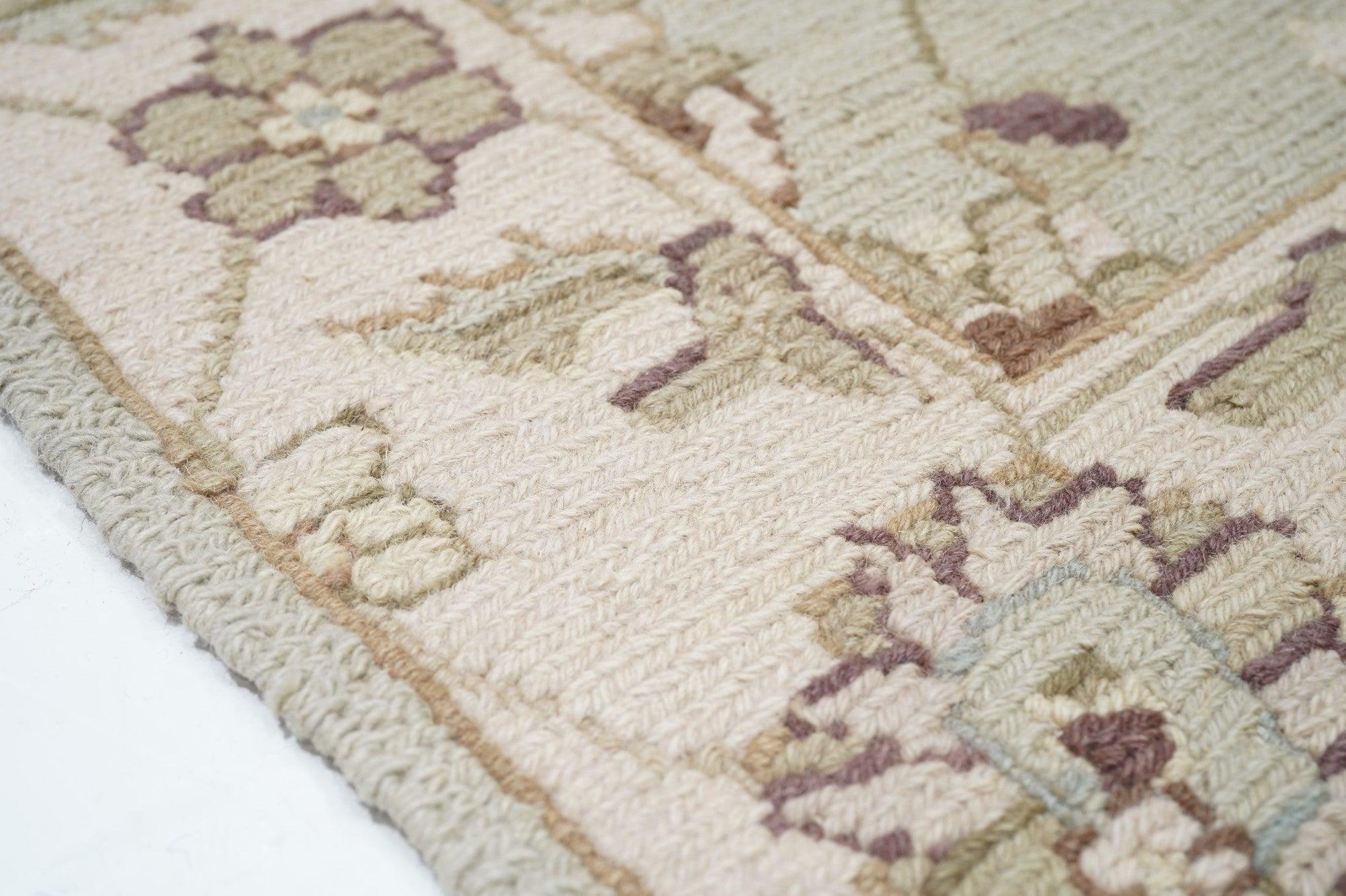 Tappeto Sumak 4'1'' x 6'1'' In condizioni Nuovo in vendita a New York, NY