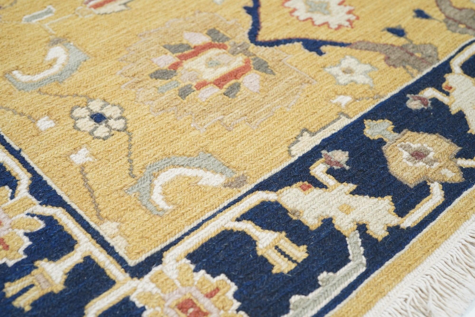 XXI secolo e contemporaneo Tappeto Sumak 4'1'' x 6'1'' in vendita