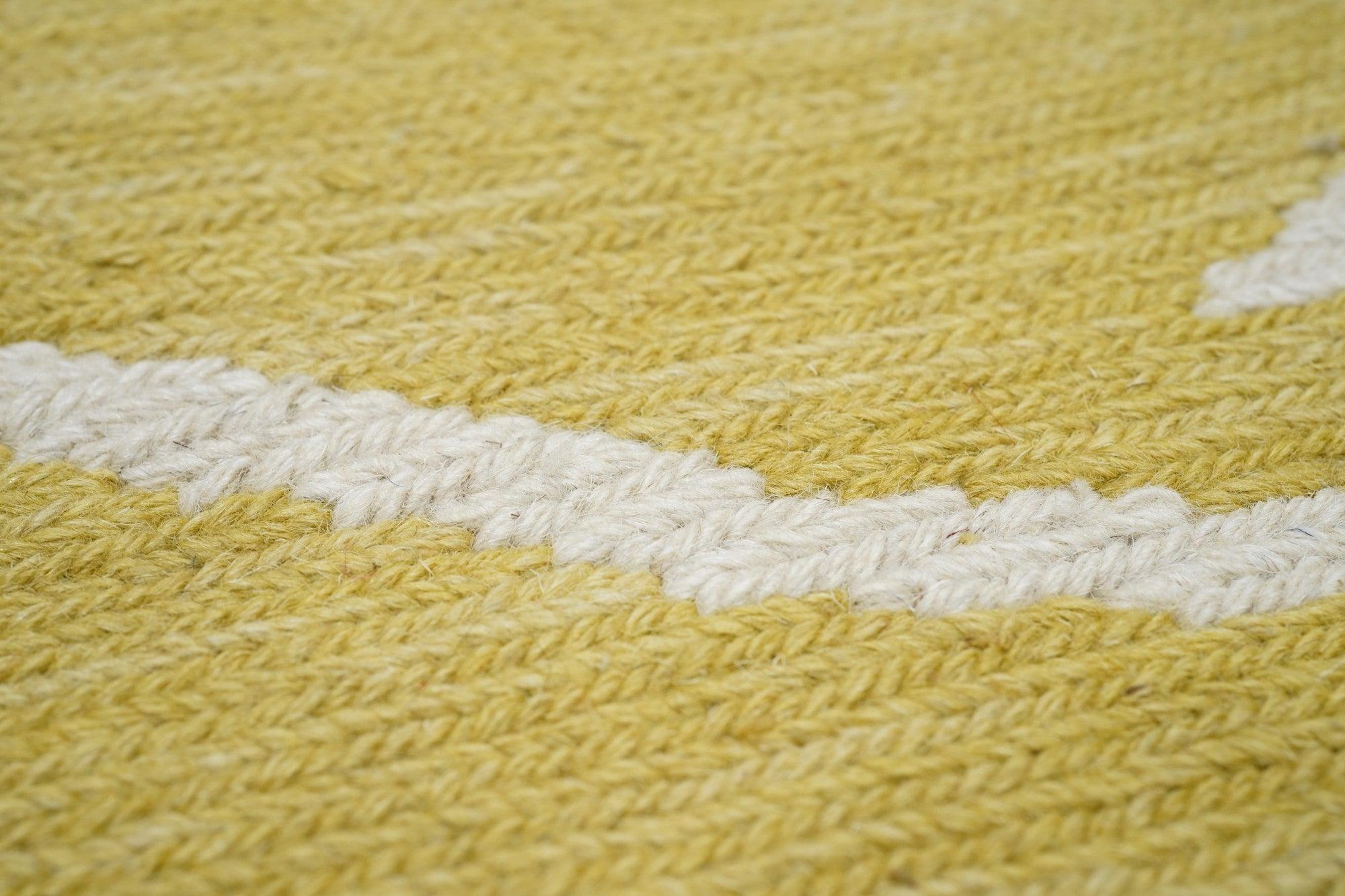 Tapis Sumak 4'1'' x 6'1'' en vente 1