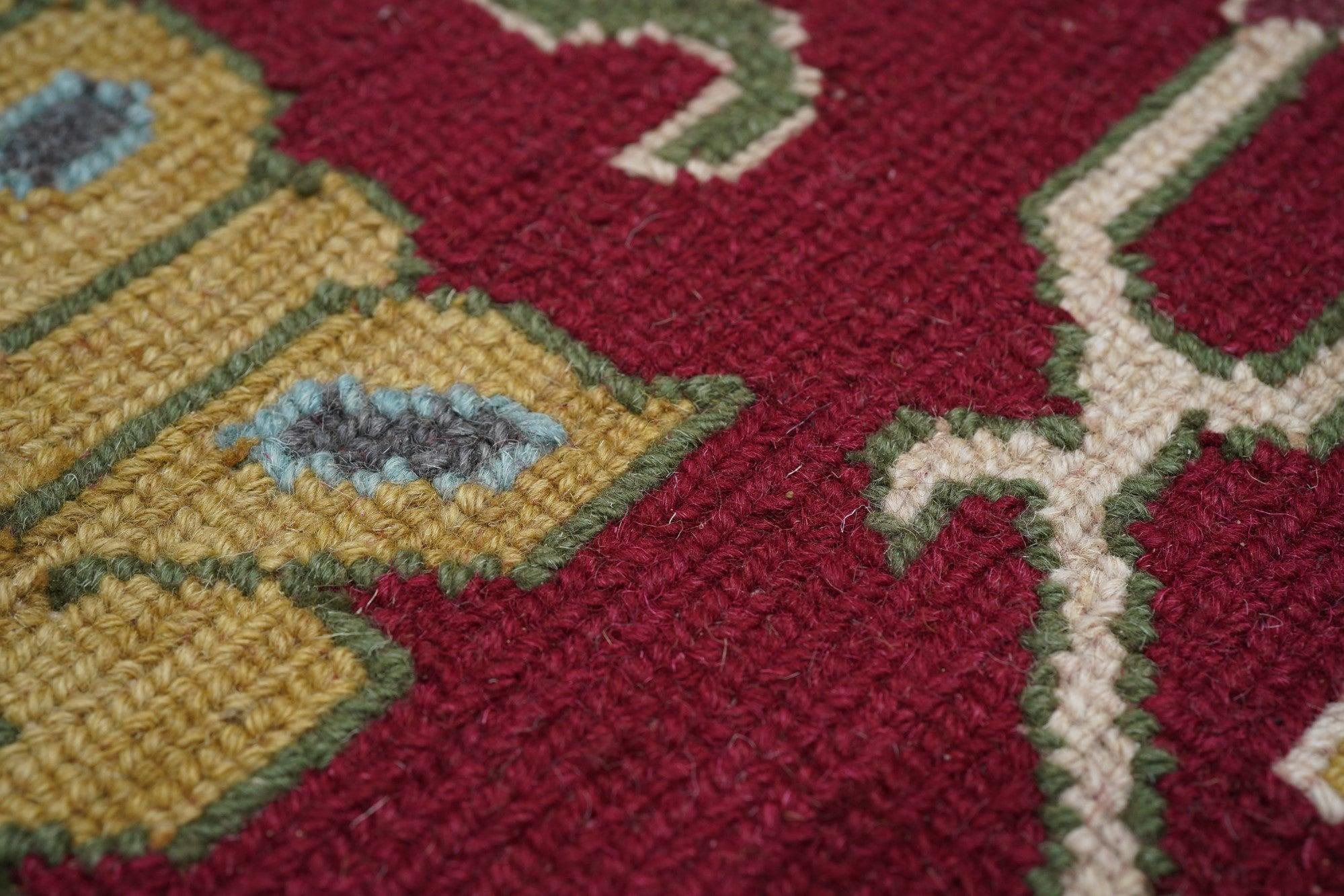 Sumak Rug 6'0'' x 9'0'' For Sale 3